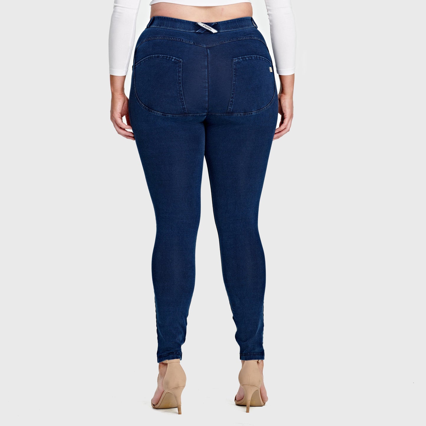 WR.UP® Curvy Denim - High Waisted - Full Length - Dark Blue + Blue Stitching