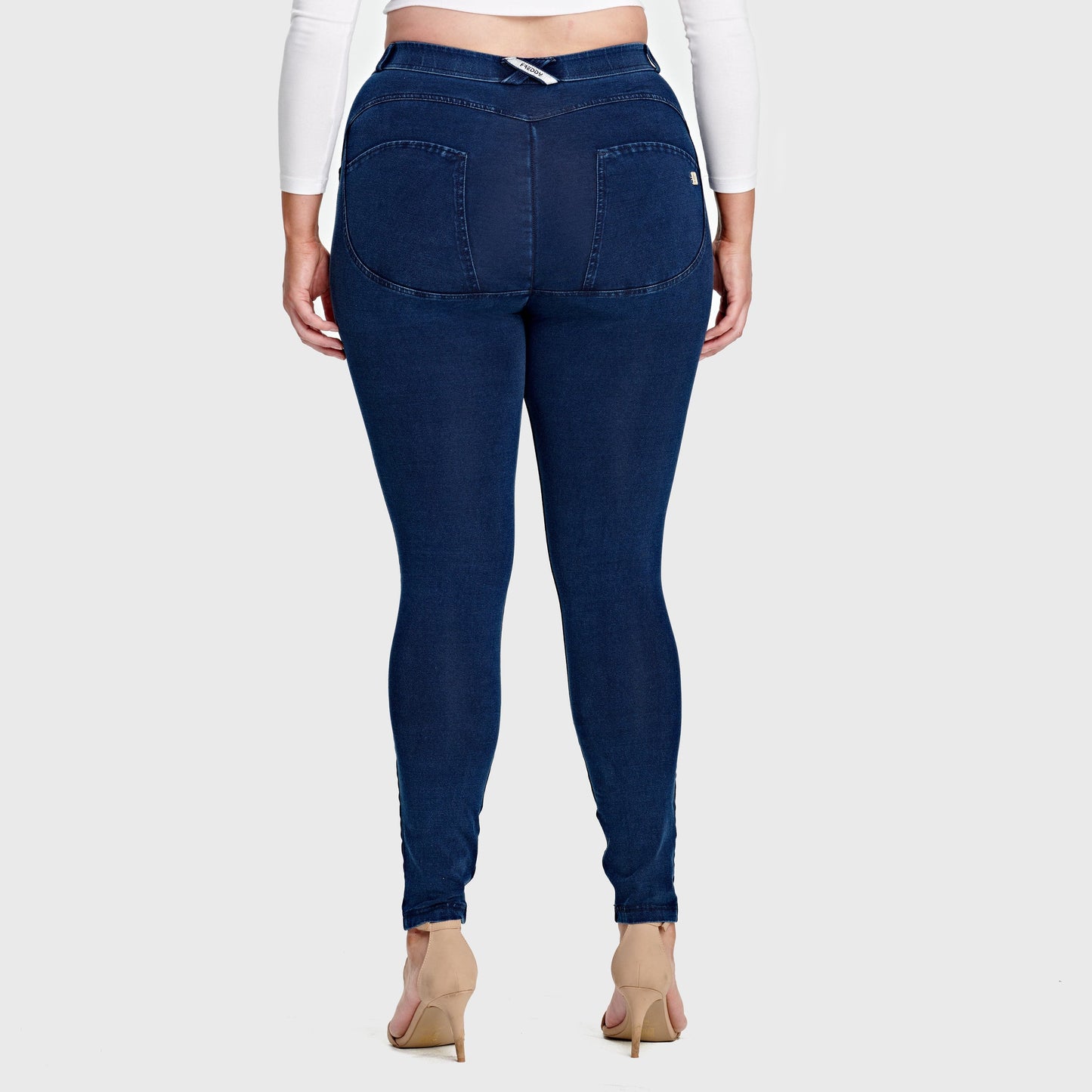 WR.UP® Curvy Denim - High Waisted - Full Length - Dark Blue + Blue Stitching