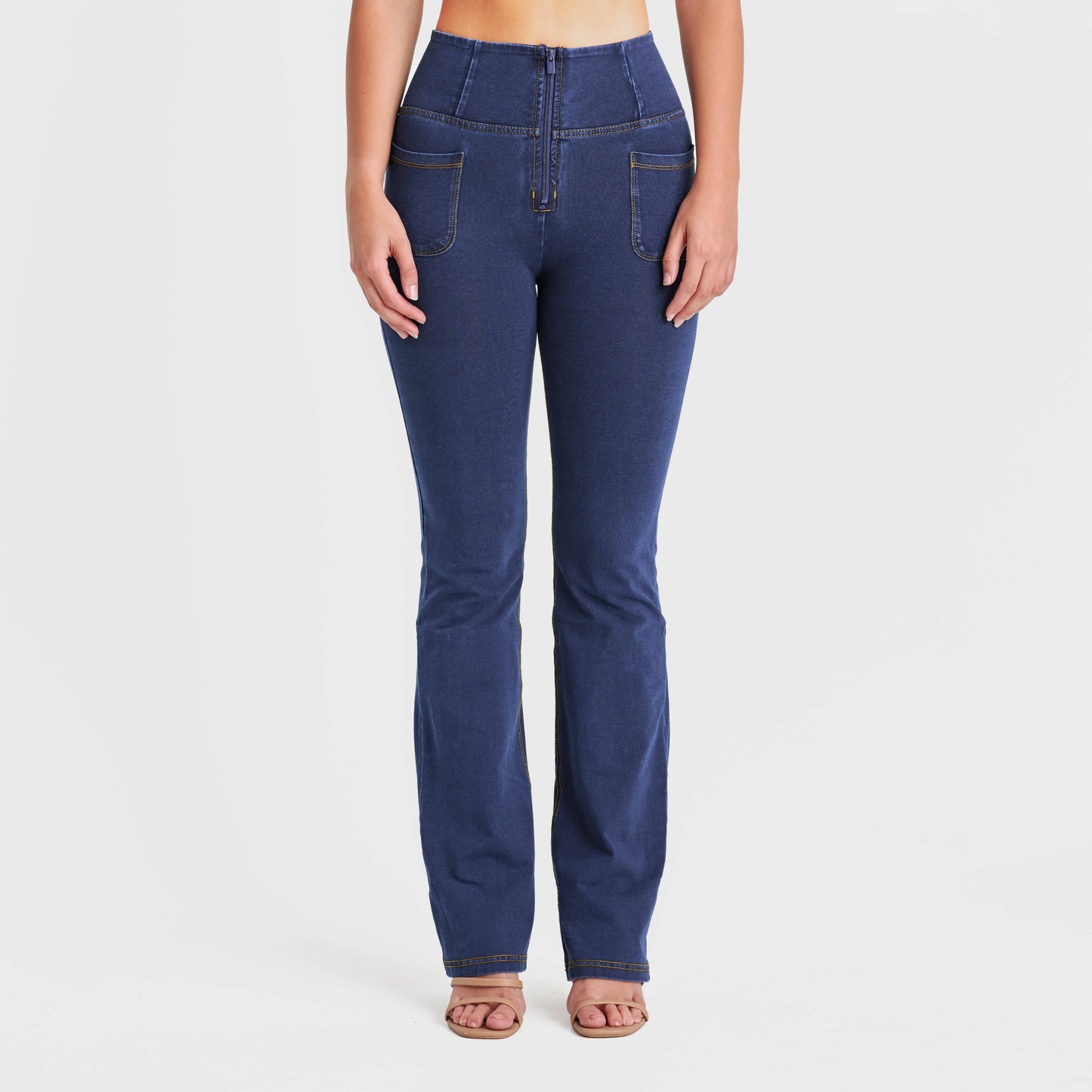 WR.UP® Denim with Front Pockets - Super High Waisted - Flare - Dark Blue + Yellow Stitching