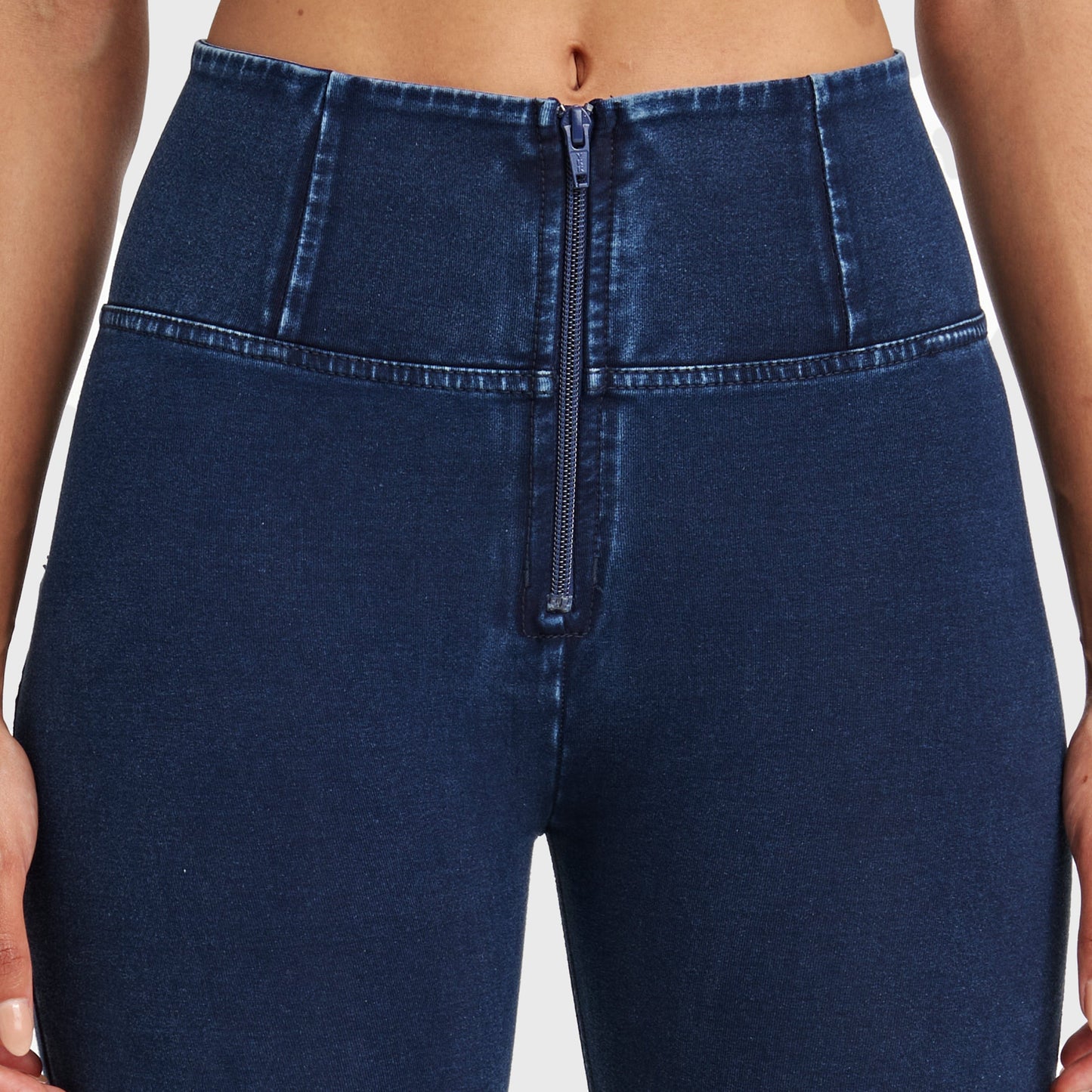 WR.UP® Denim - High Waisted - 7/8 Flare - Dark Blue + Blue Stitching