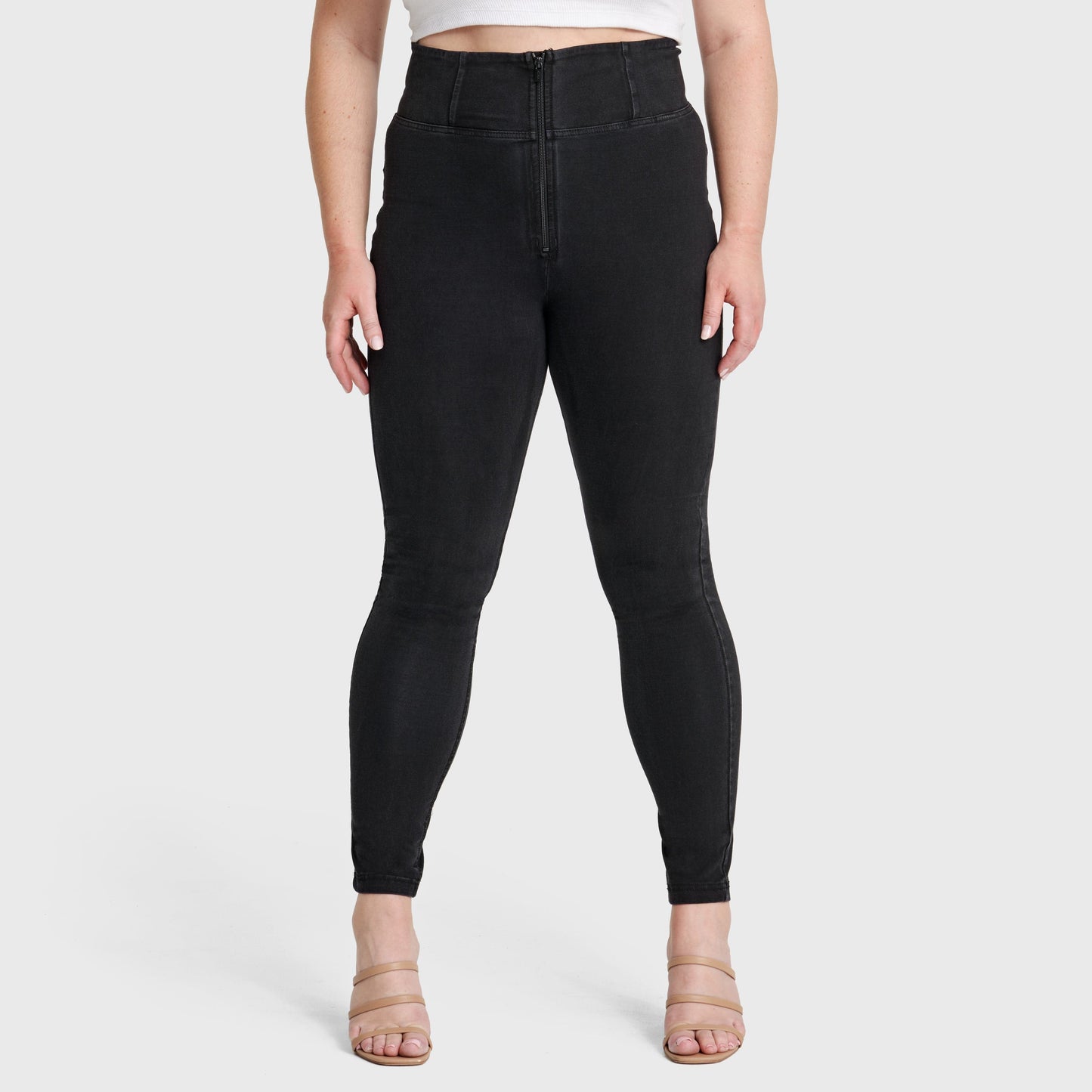 WR.UP® Curvy Denim - Zip High Waisted - Full Length - Black + Black Stitching