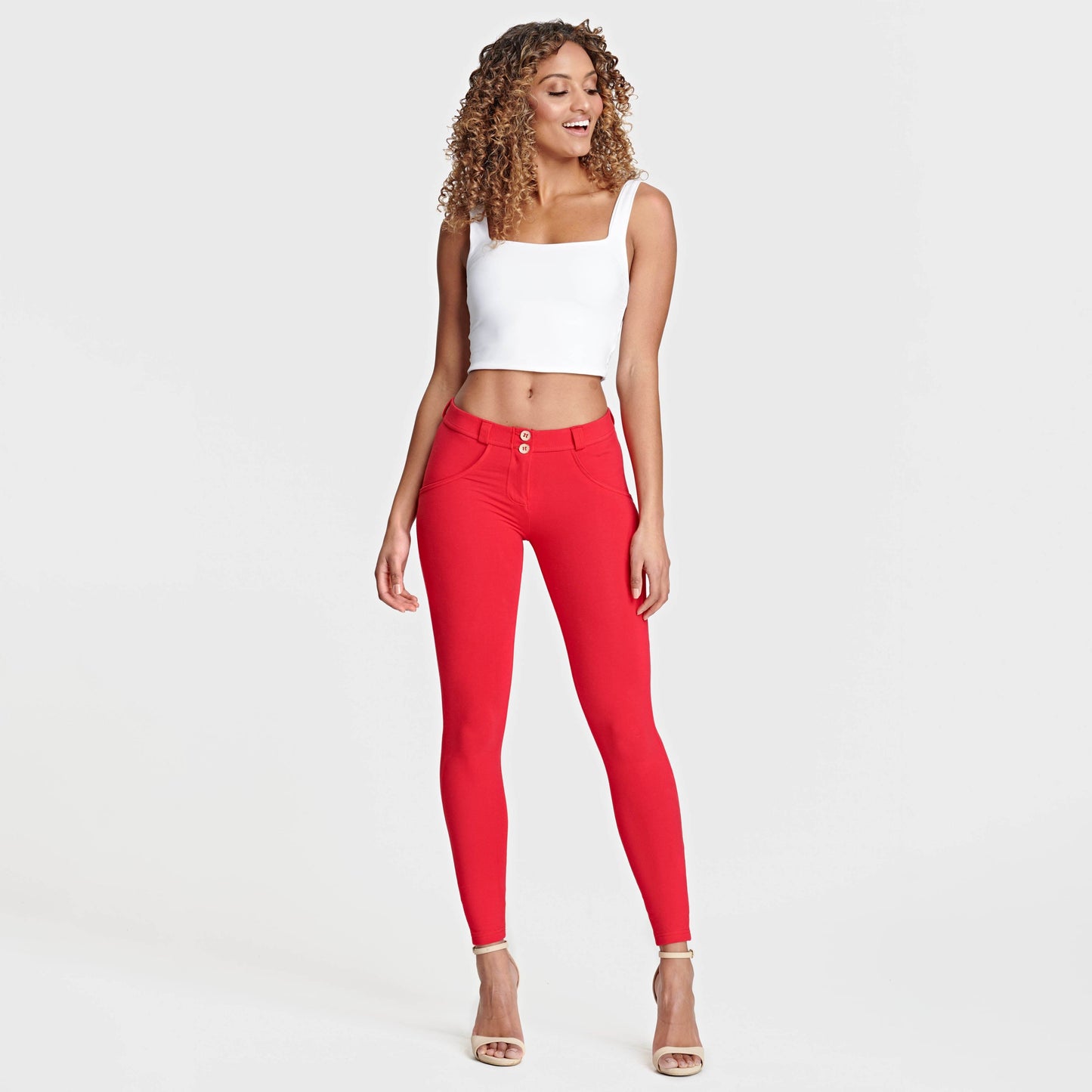 WR.UP® Fashion - Mid Rise - 7/8 Length - Red