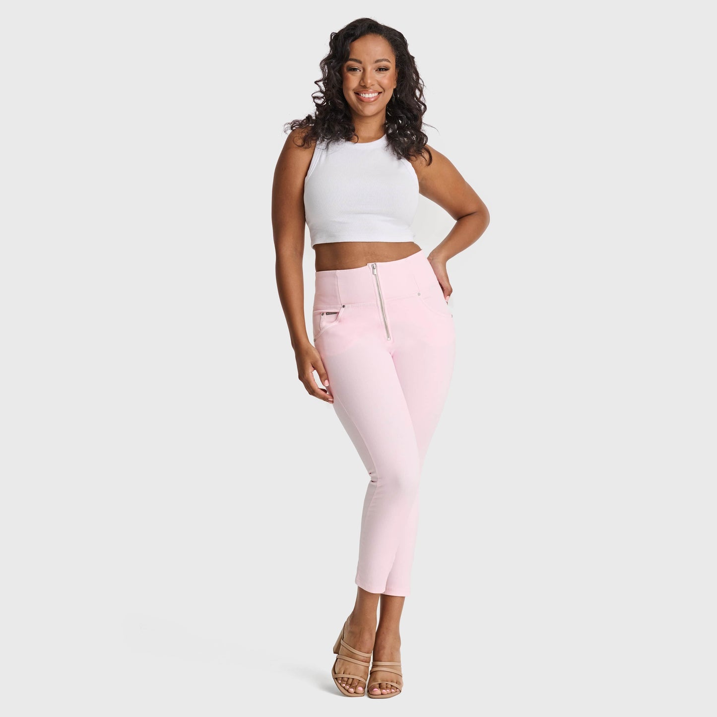 WR.UP® Snug Curvy Jeans - High Waisted - 7/8 Length - Baby Pink