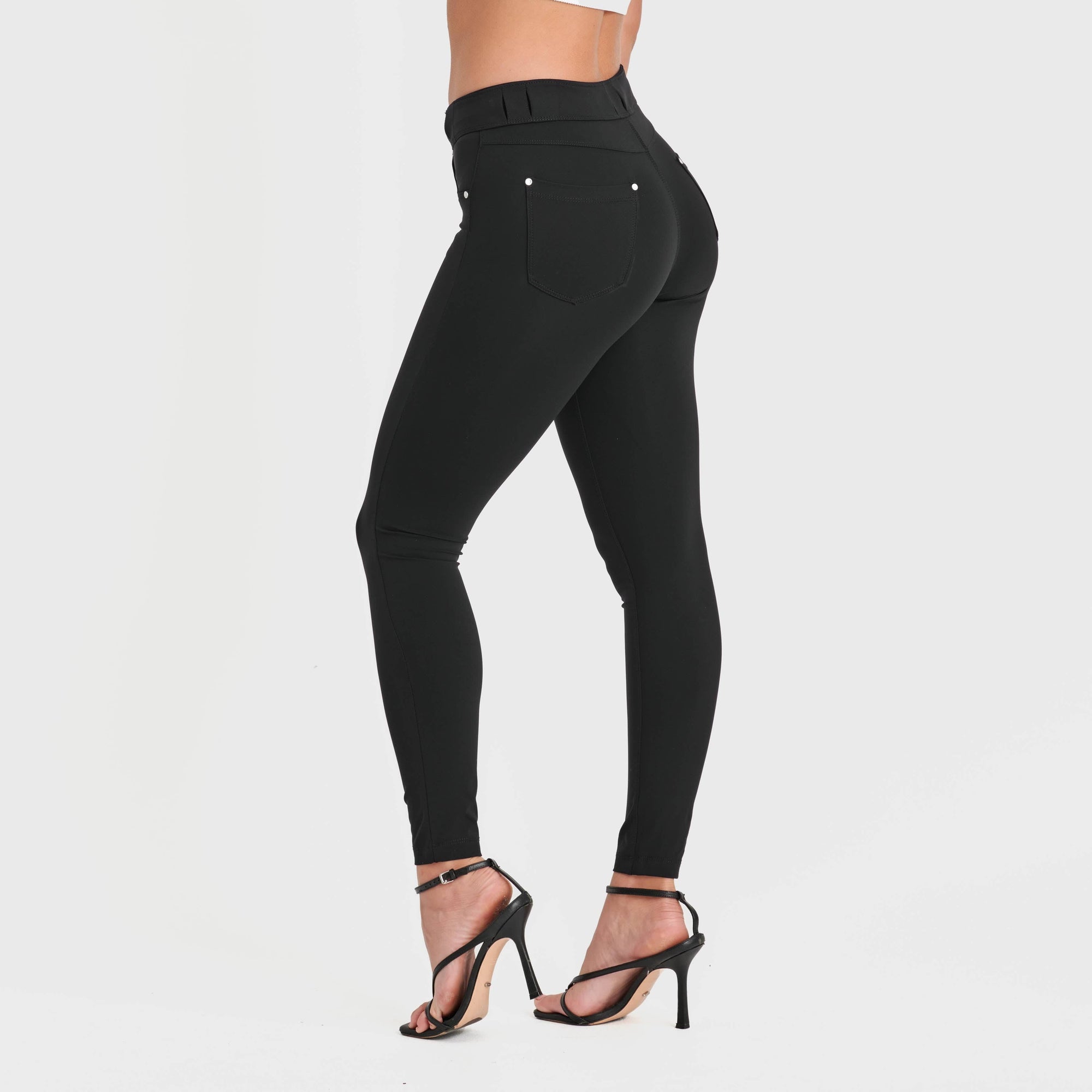 N.O.W.® Diwo Pro - High Waisted - Full Length - Black