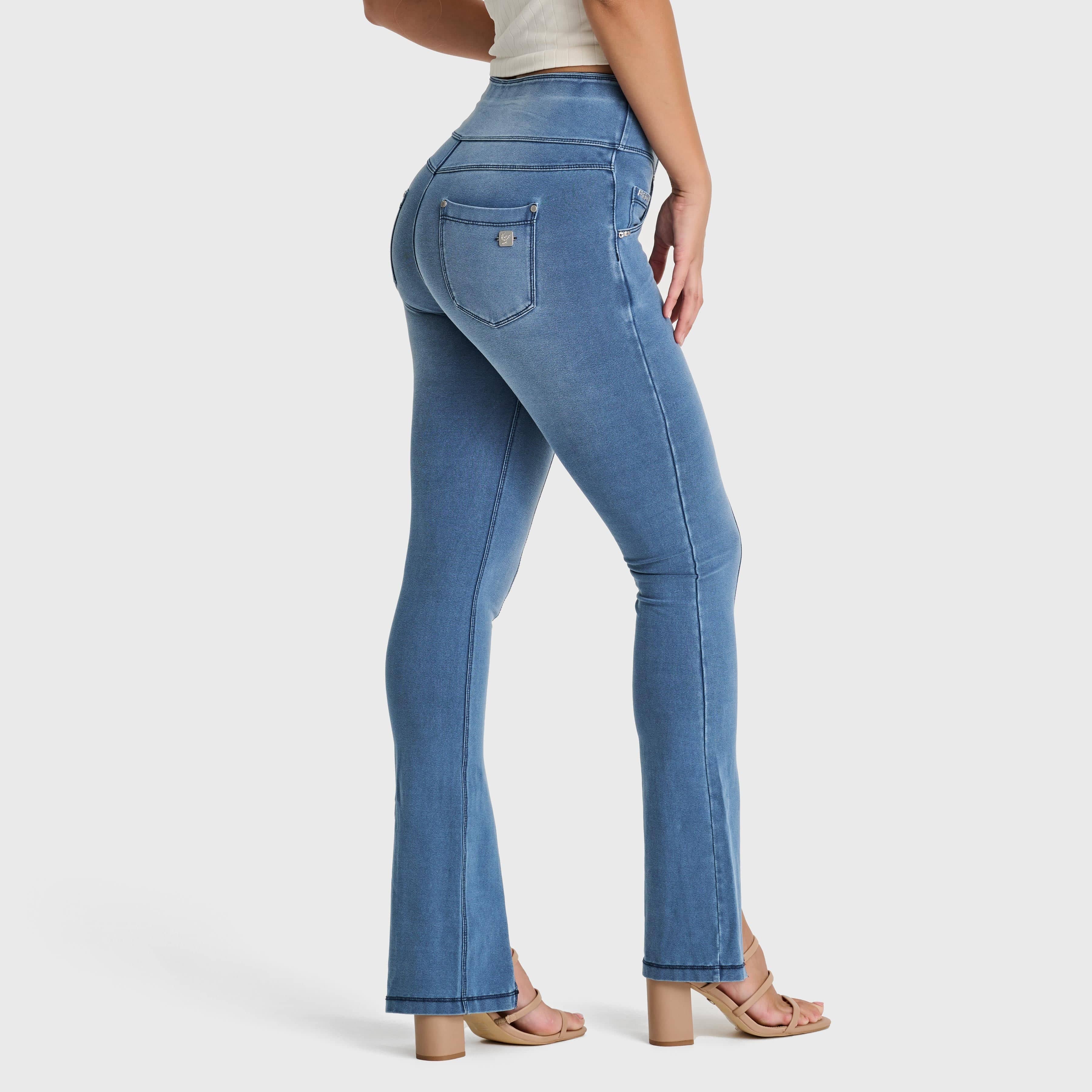 جينز ناو® - خصر مرتفع - فتحة واسعة 7/8 - أزرق فاتح + خياطة زرقاء 