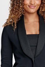 بليزر - أسود معدني لامع 