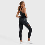 تيشيرت رياضي بدون أكمام بنقشة جلد الحمار الوحشي - أسود