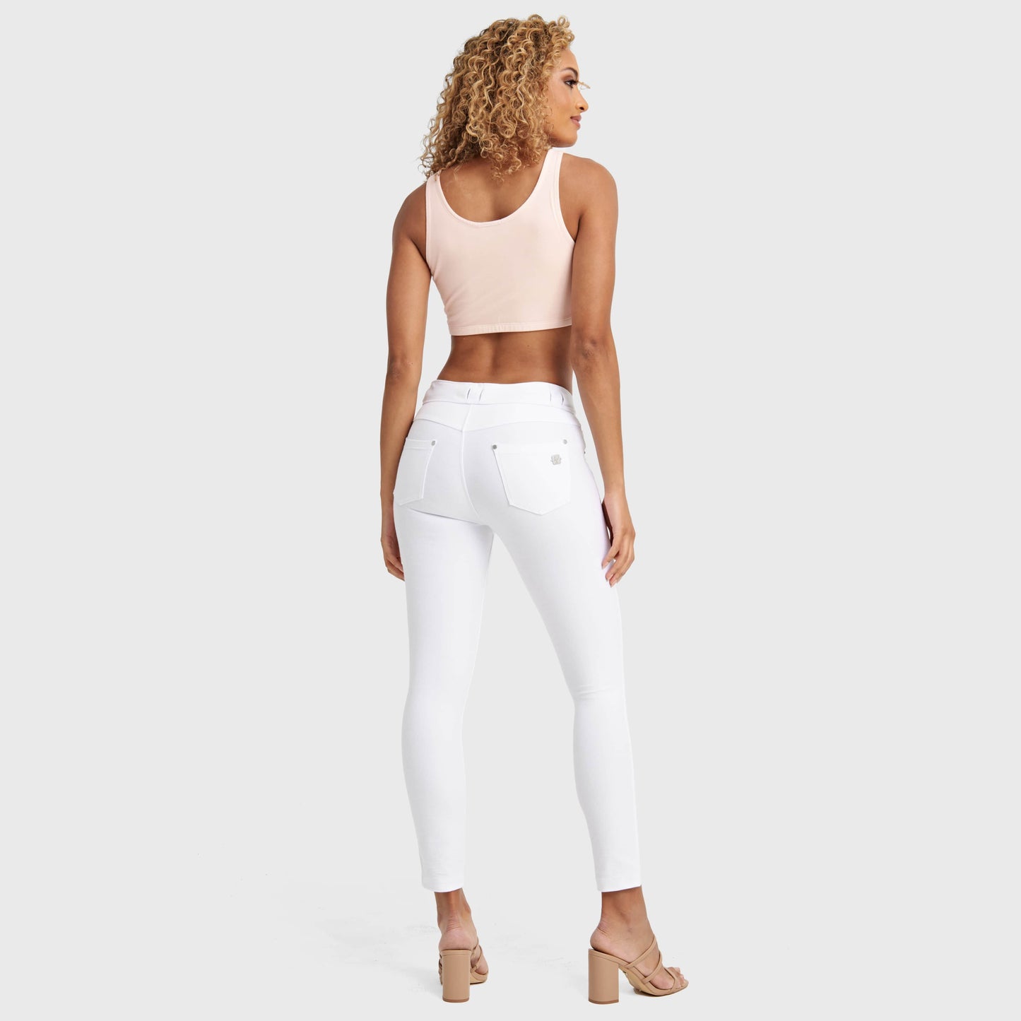Cropped Tank Top - Peach