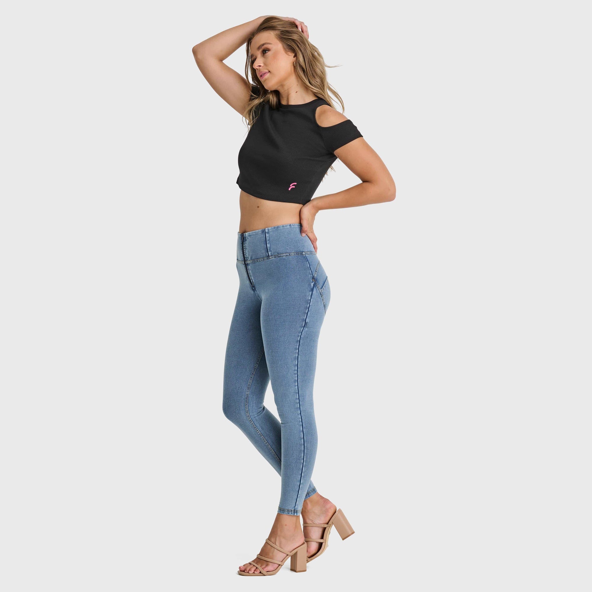 Cropped Cut Out T Shirt - Black