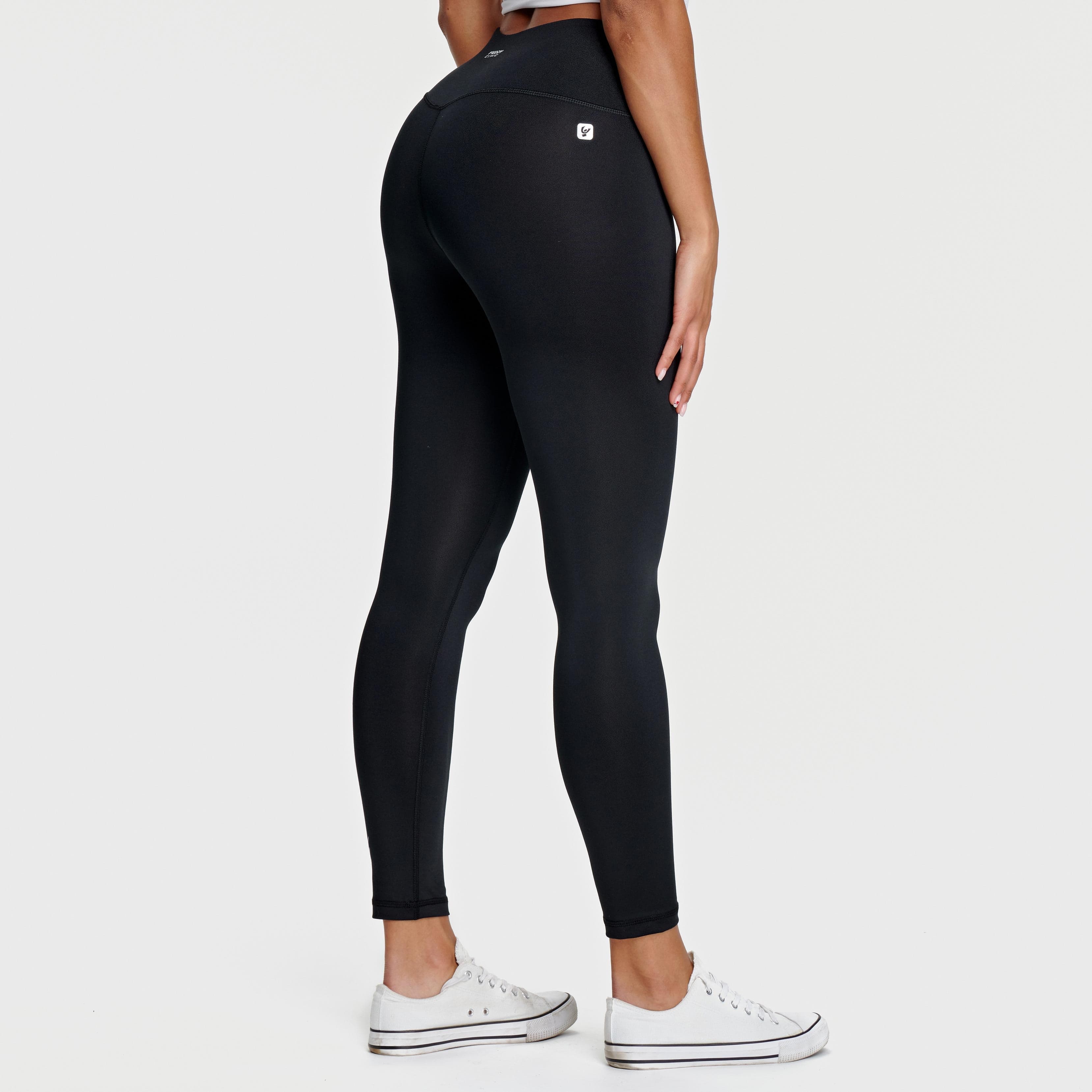 Superfit Activewear - High Waisted - 7/8 Length - Black