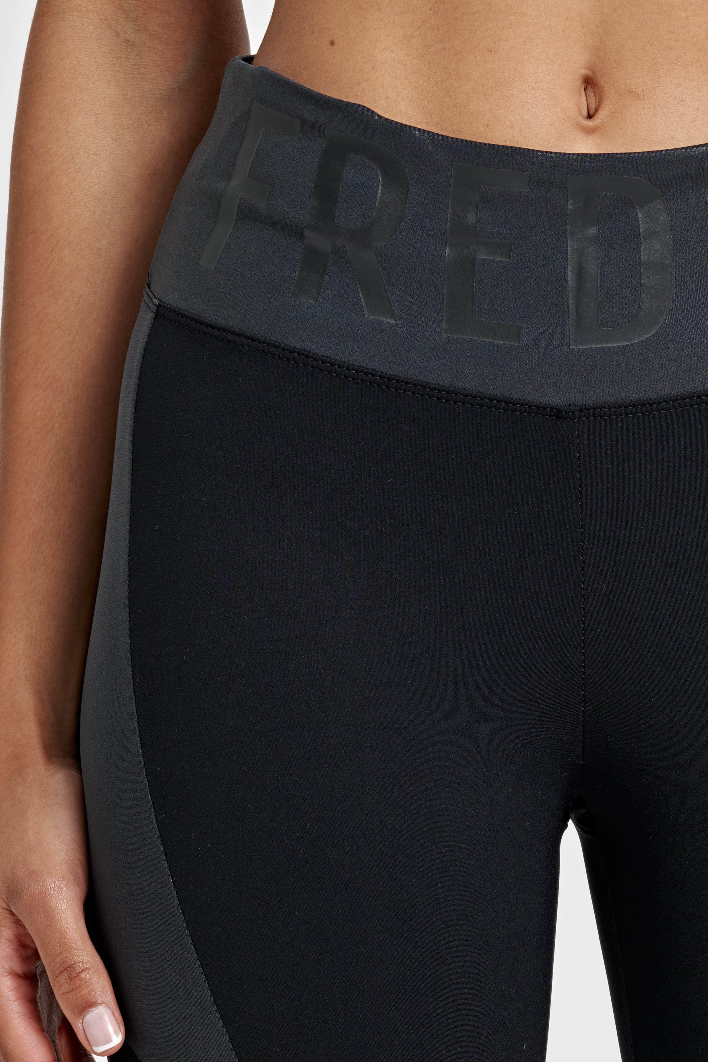 سوبرفيت ديوو برو - خصر مرتفع - طول 7/8 - أسود 