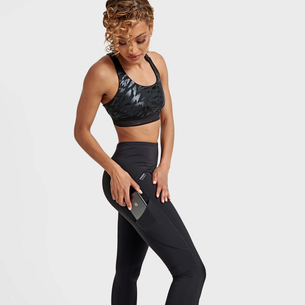 تيشيرت سوبر فيت ديوو بجيوب - خصر مرتفع - طول 7/8 - أسود 