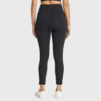 شورت رياضي سوبرفيت ديو برو بتفاصيل شبكية - خصر مرتفع - طول 7/8 - أسود 