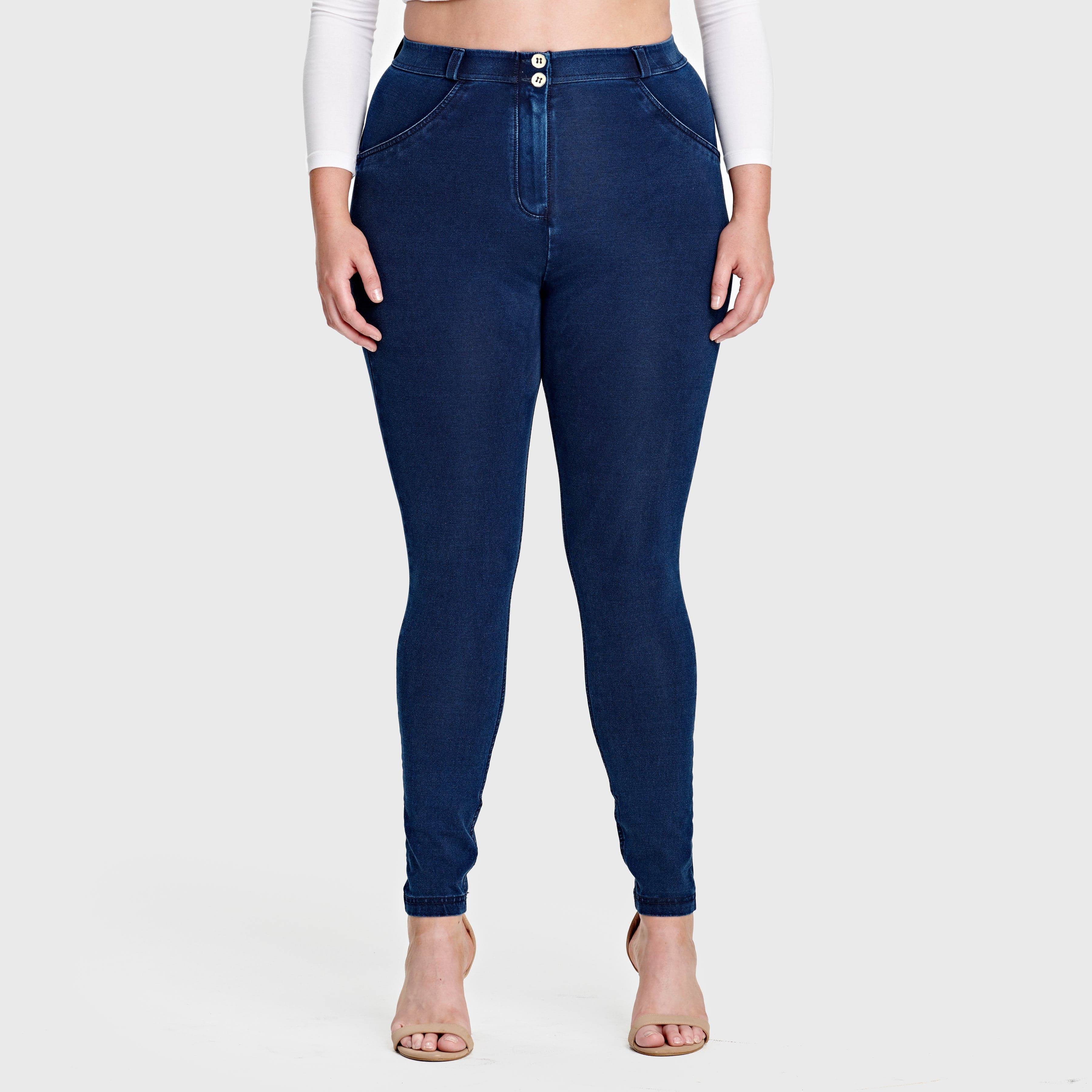 WR.UP® Curvy Denim - High Waisted - Full Length - Dark Blue + Blue Stitching