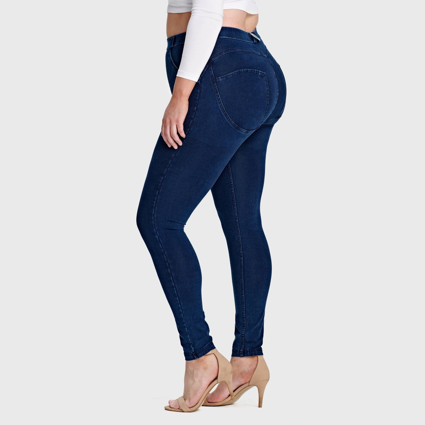 WR.UP® Curvy Denim - High Waisted - Full Length - Dark Blue + Blue Stitching
