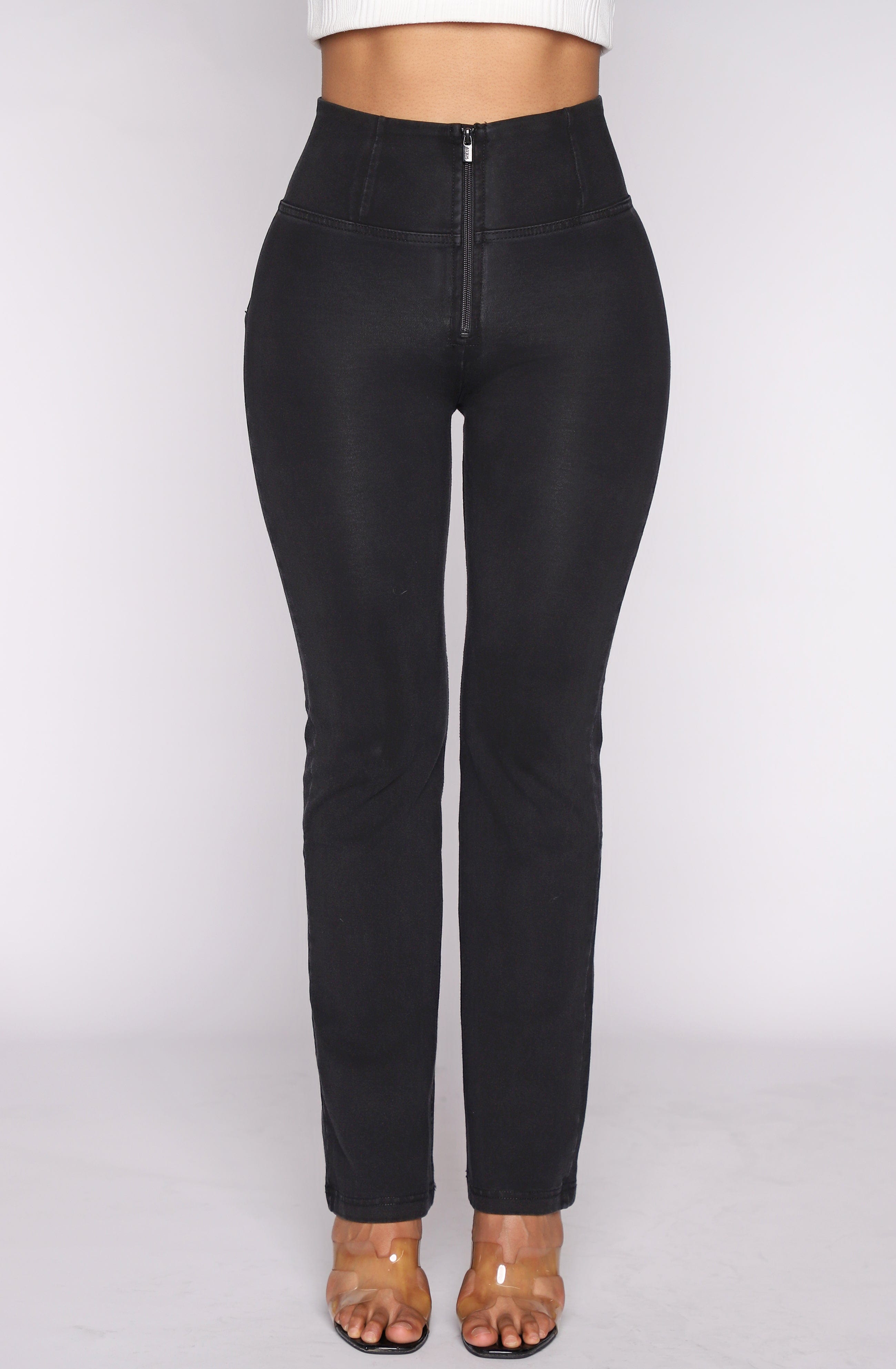 بنطال جينز WR.UP® - خصر مرتفع - فتحة واسعة 7/8 - أسود مع خياطة سوداء