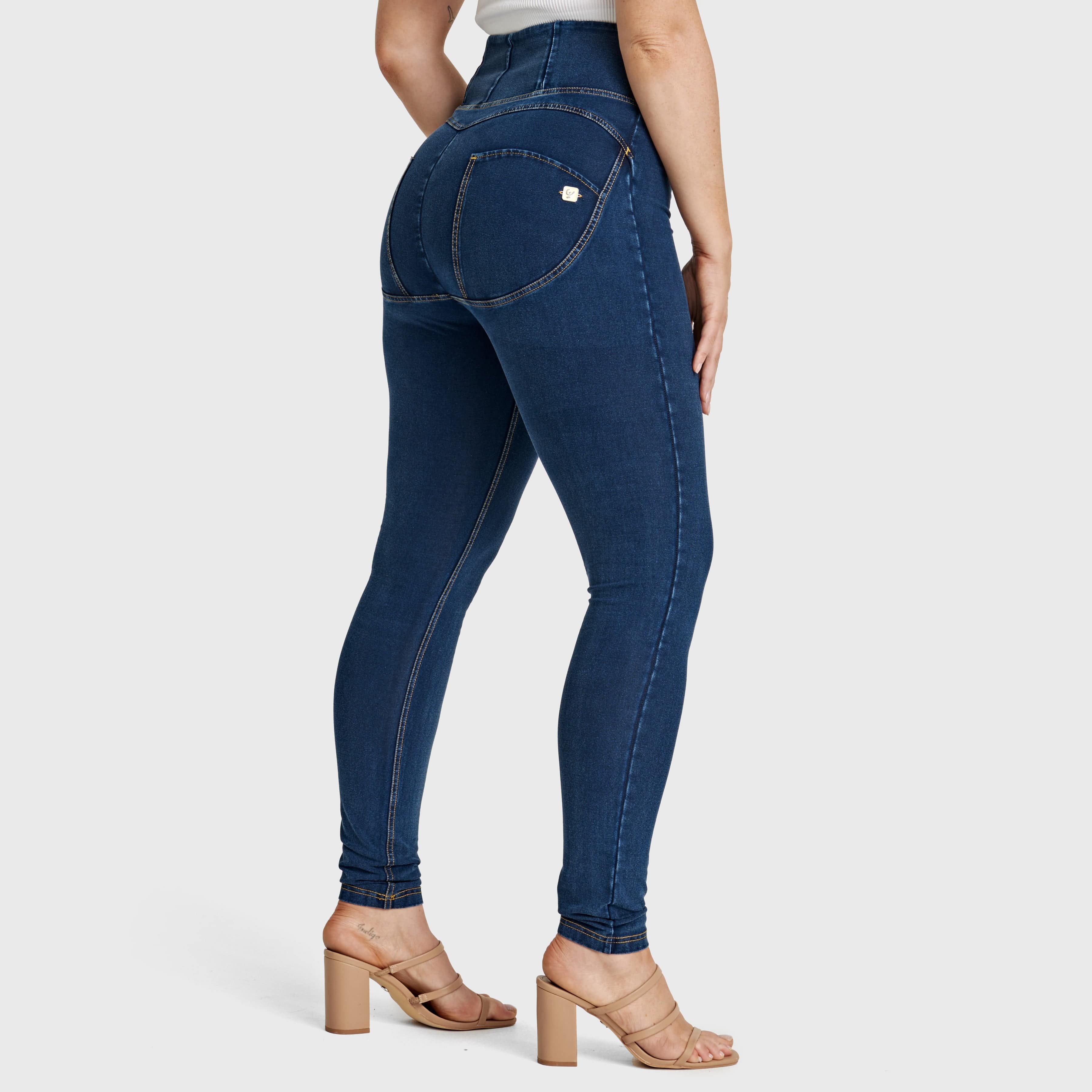 WR.UP® Curvy Denim - Zip High Waisted - Full Length - Dark Blue + Yellow Stitching