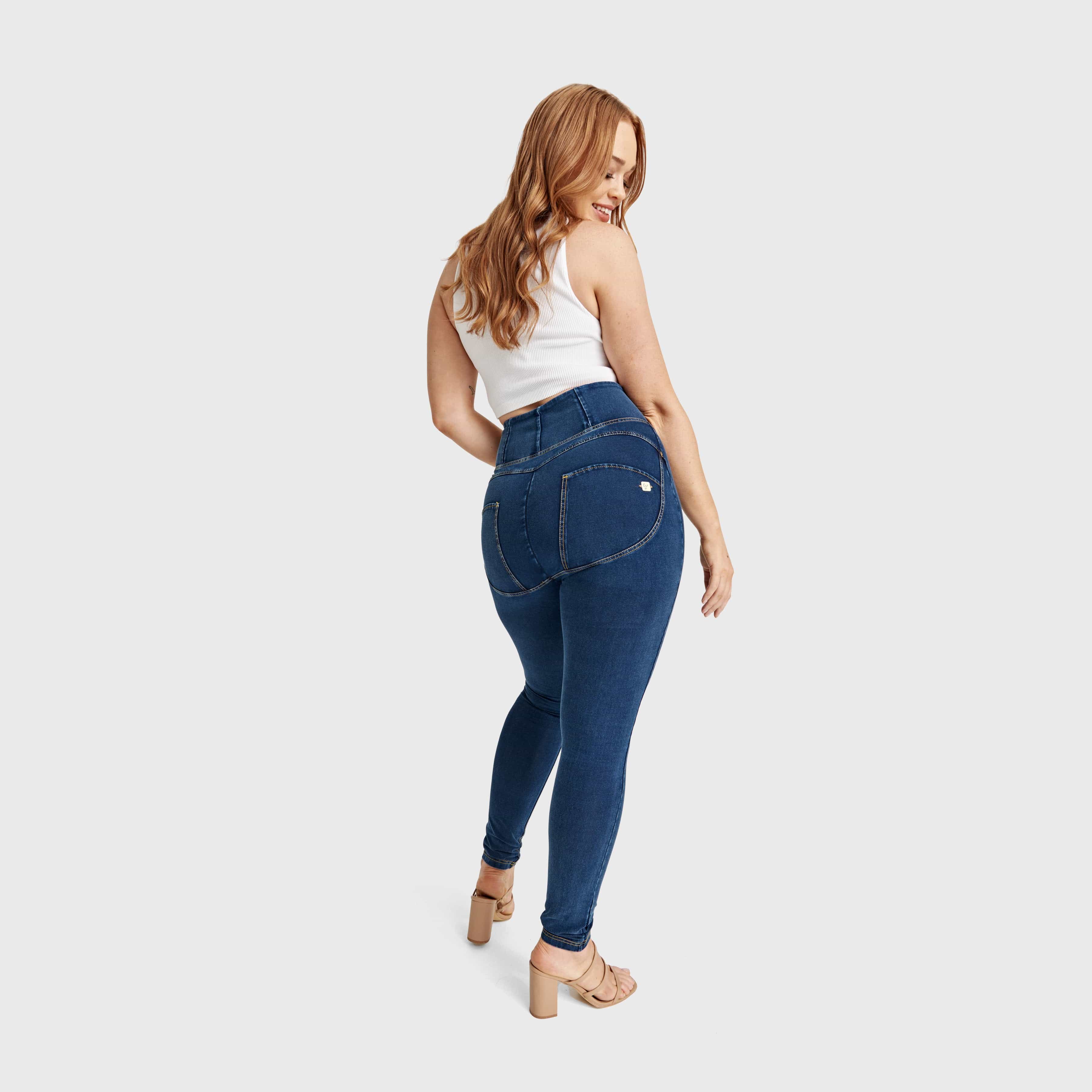 WR.UP® Curvy Denim - Zip High Waisted - Full Length - Dark Blue + Yellow Stitching