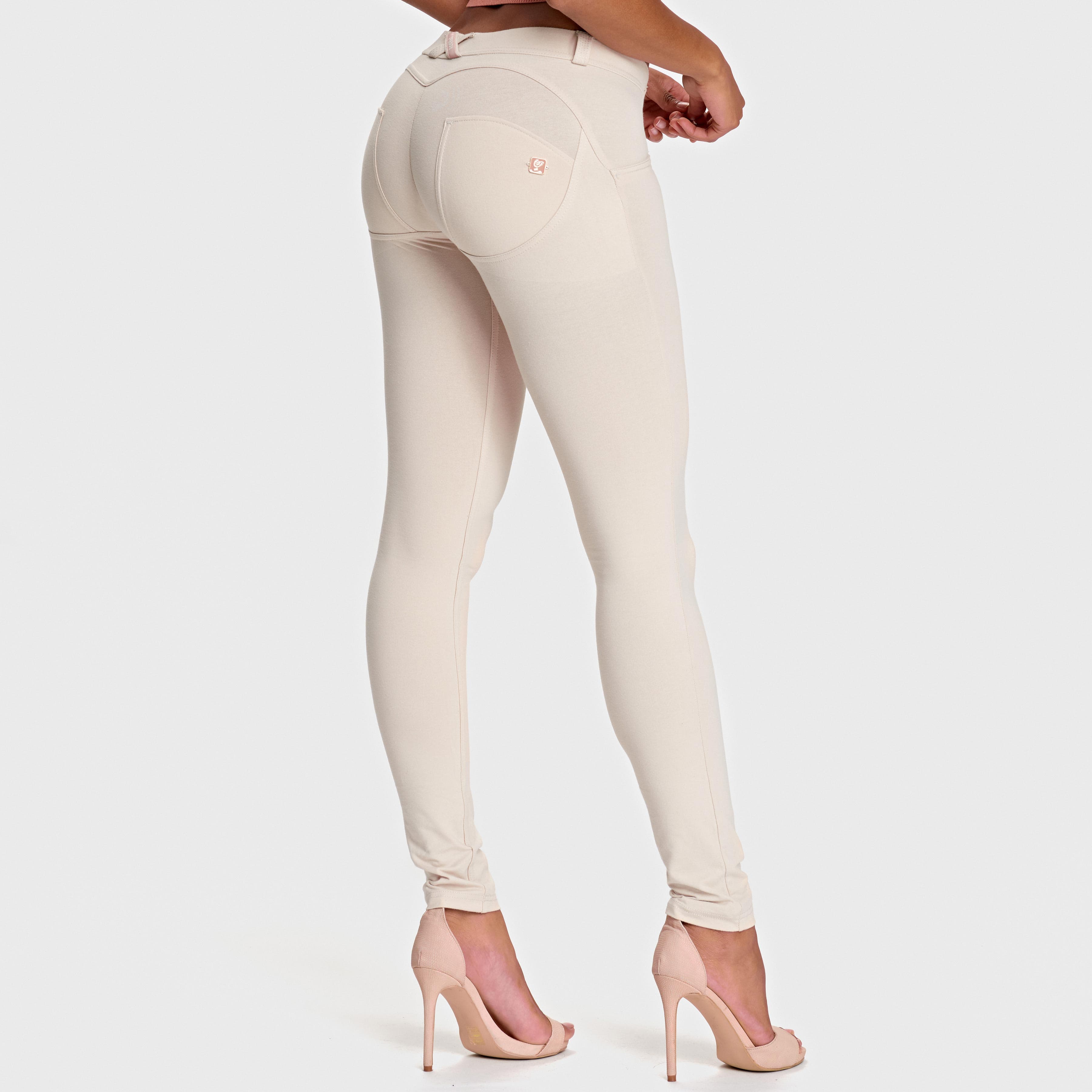 WR.UP® أزياء - خصر منخفض - طول كامل - بيج