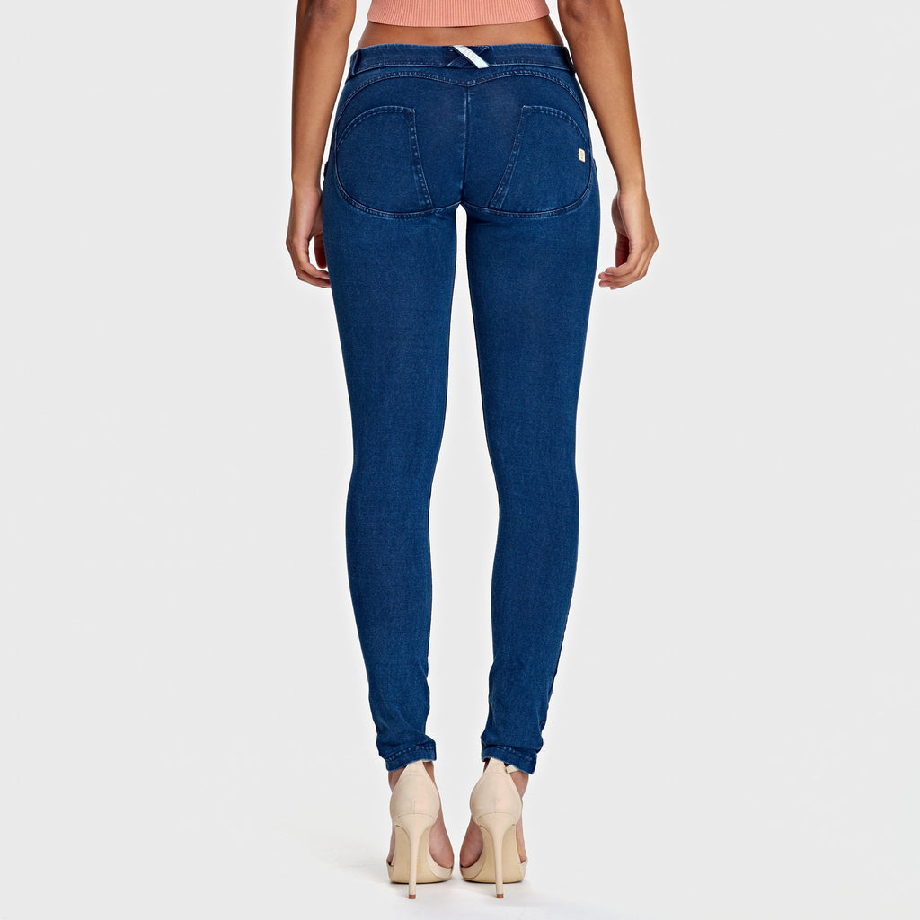 جينز WR.UP® - خصر منخفض - طول كامل - أزرق داكن + خياطة زرقاء