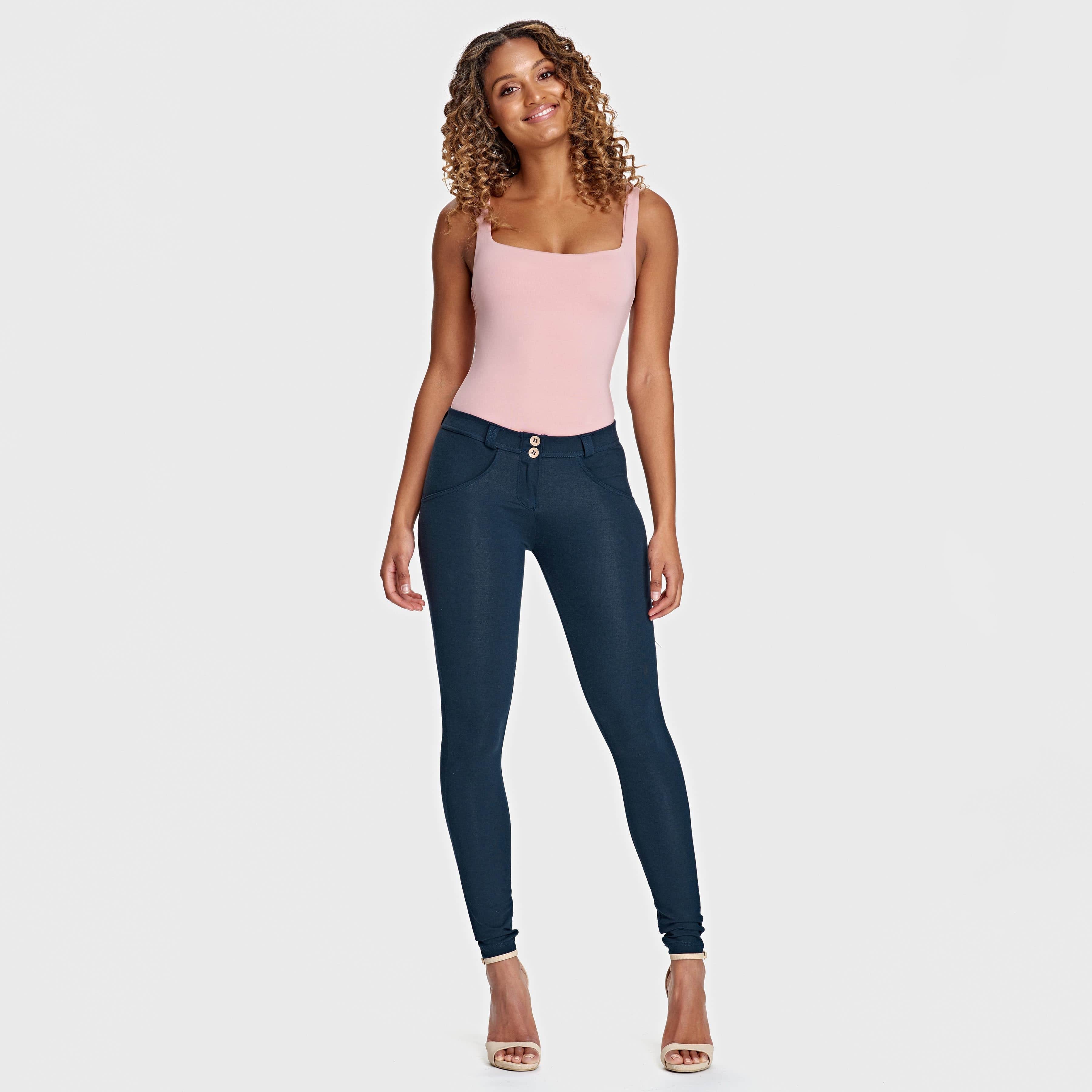 WR.UP® أزياء - خصر متوسط ​​الارتفاع - طول كامل - أزرق داكن