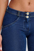 جينز WR.UP® - خصر متوسط ​​الارتفاع - طول كامل - أزرق داكن مع خياطة صفراء