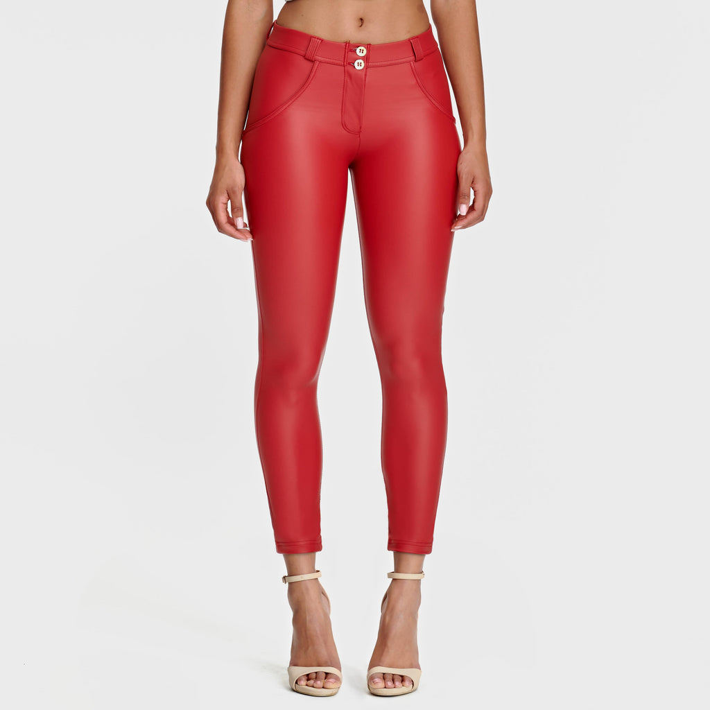 بنطال جينز WR.UP® من الجلد الصناعي - خصر متوسط ​​الارتفاع - طول 7/8 - أحمر