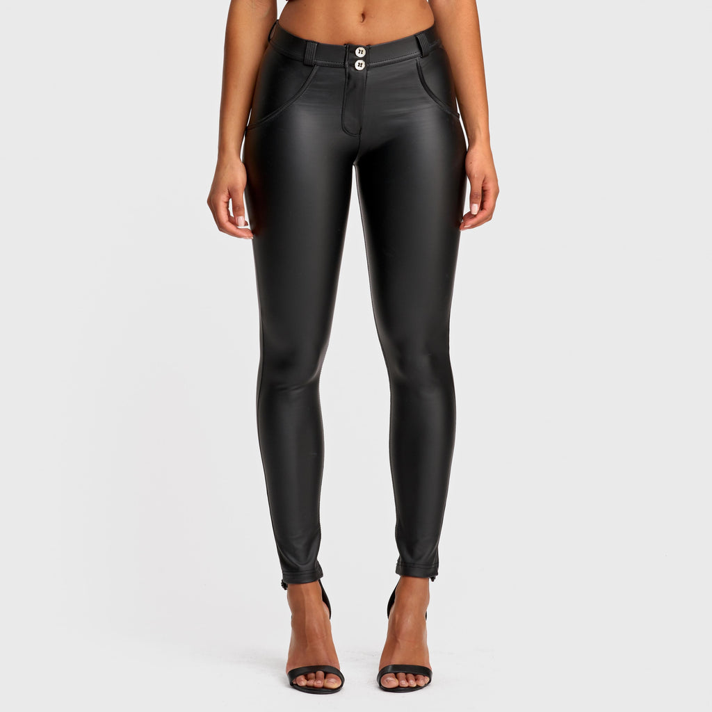 WR.UP® جلد صناعي - خصر متوسط ​​الارتفاع - طول كامل - أسود 