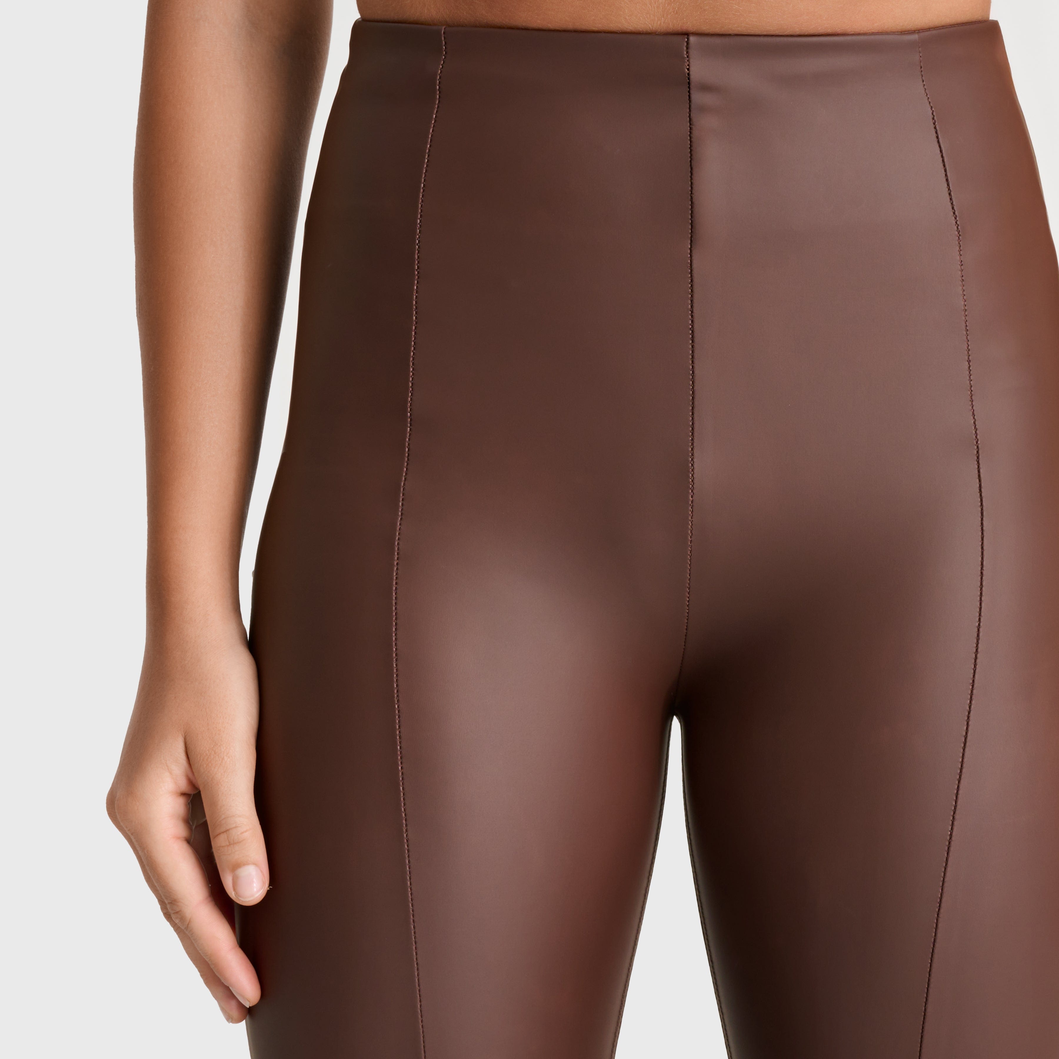 WR.UP®Faux Leather - Super High Waisted - Super Flare - Chocolate