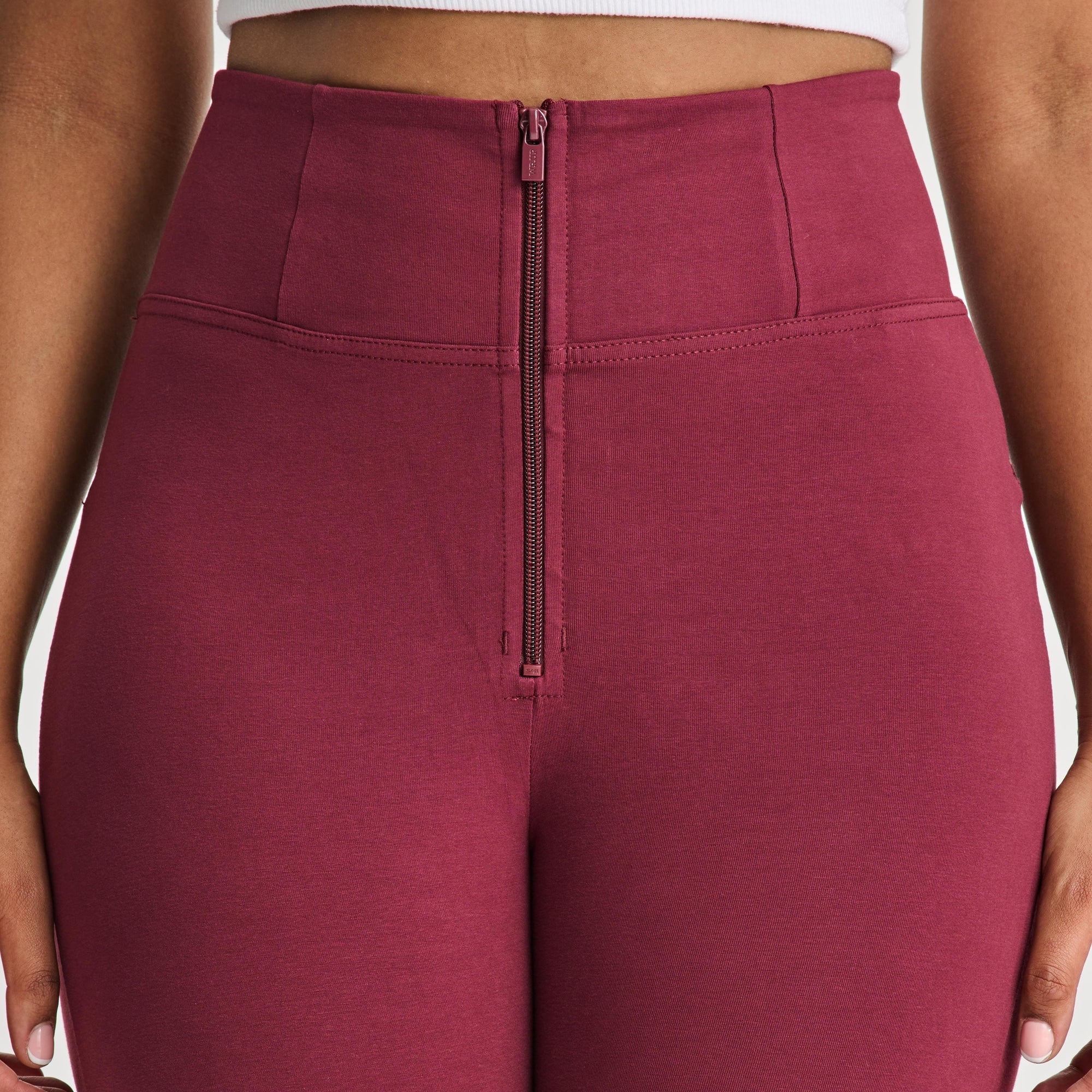 WR.UP® Curvy Fashion - Zip High Waisted - Full Length - Burgundy