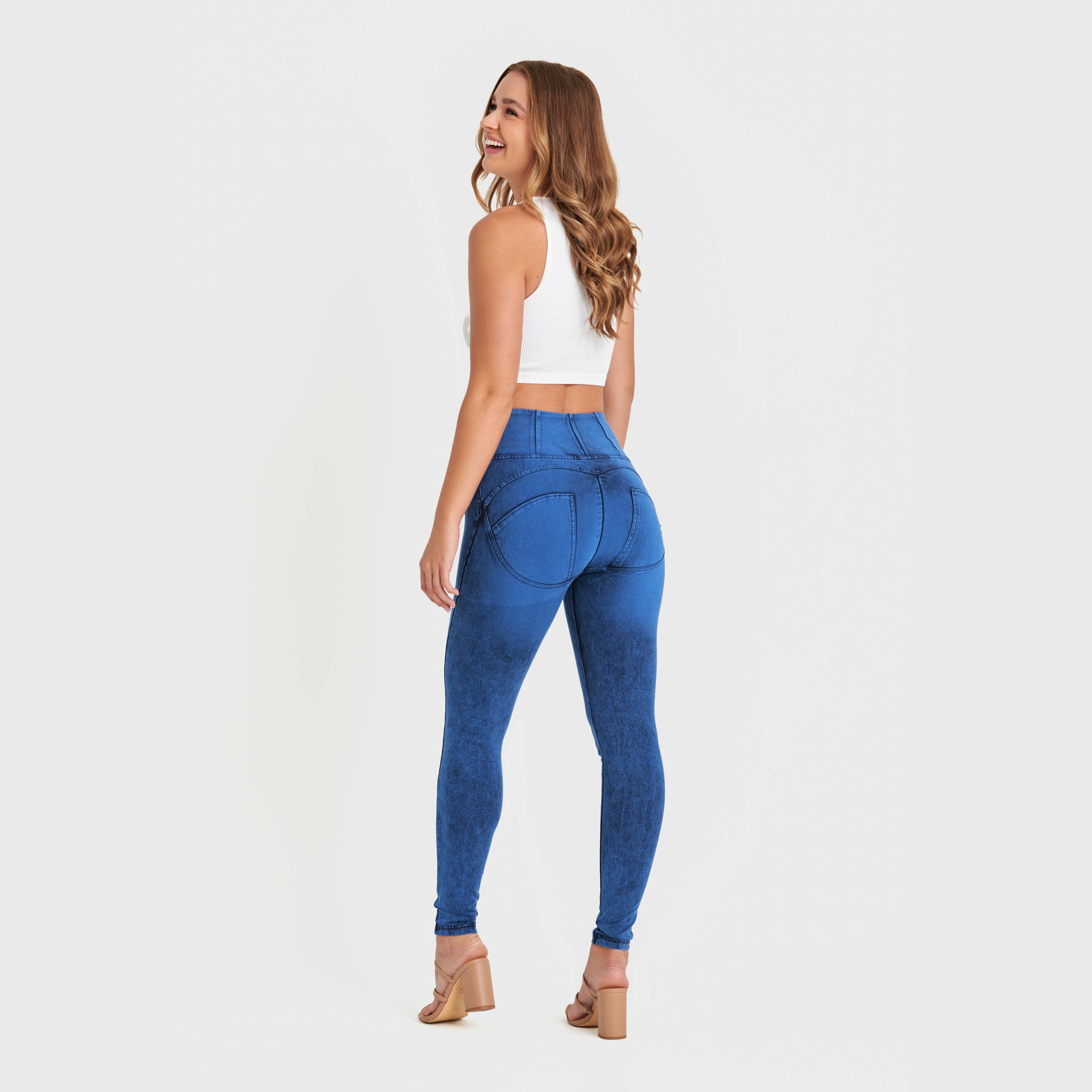 جينز WR.UP® - خصر مرتفع - طول كامل - أزرق كوبالت + خياطة زرقاء