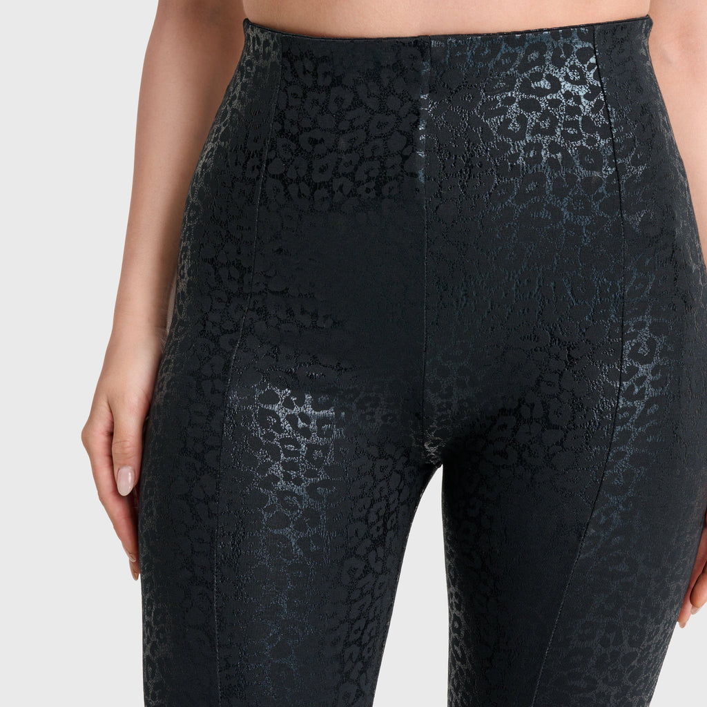 WR.UP® بنقشة النمر - خصر مرتفع للغاية - طول كامل - أسود