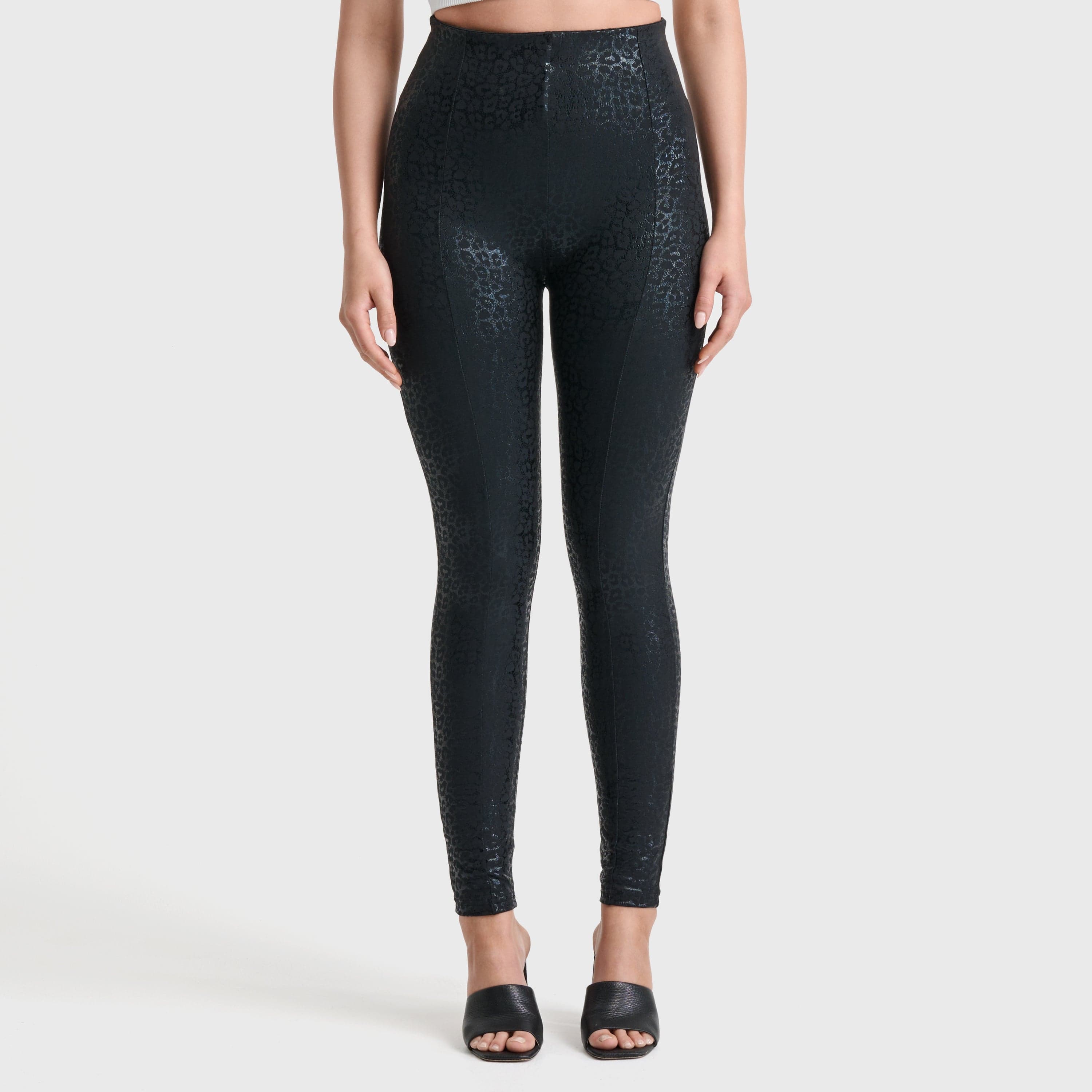 WR.UP® بنقشة النمر - خصر مرتفع للغاية - طول كامل - أسود