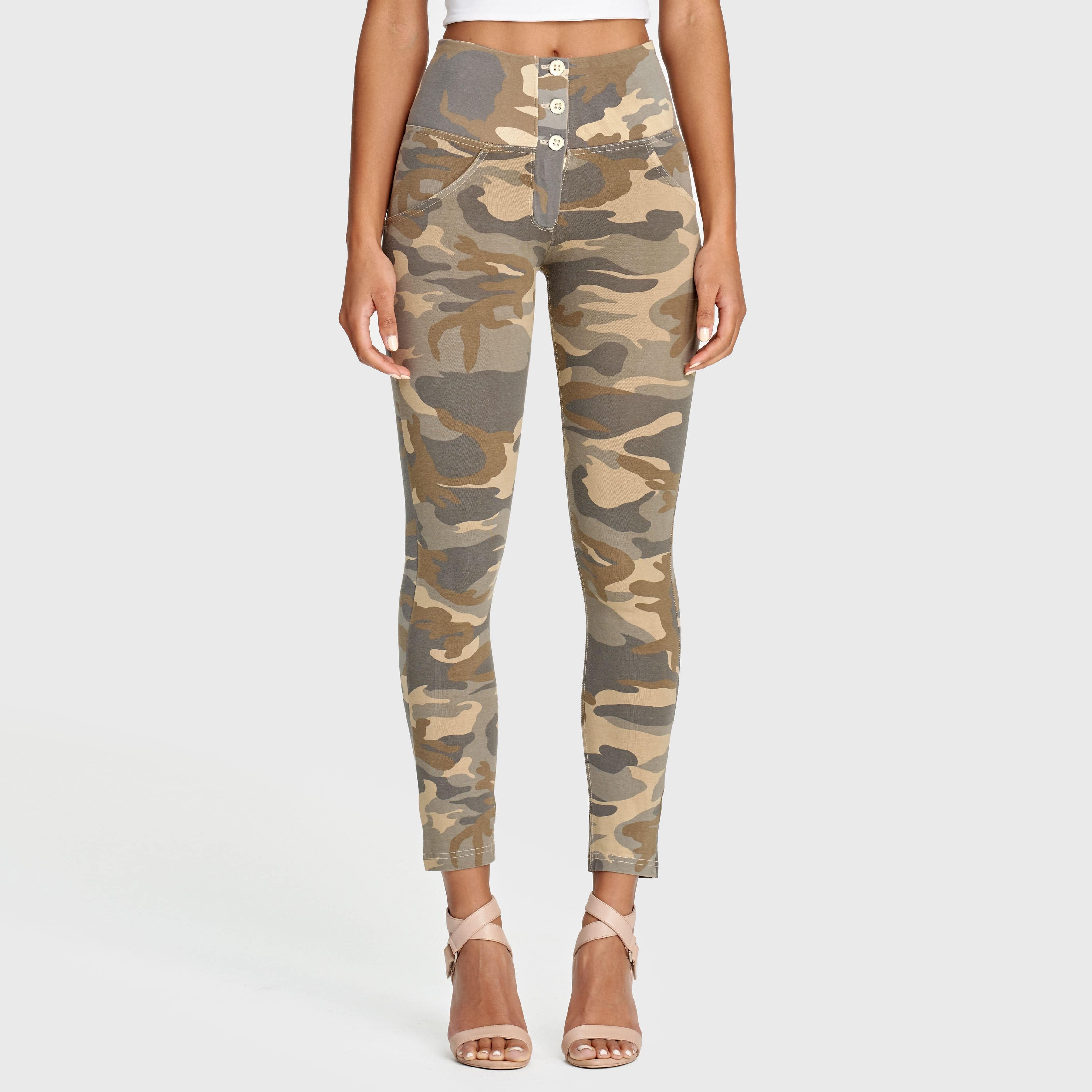 WR.UP® Fashion 3 Button - High Waisted - 7/8 Length - Sand Camo