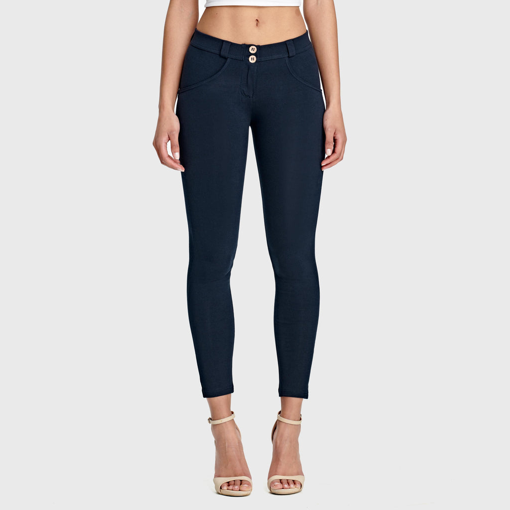 WR.UP® أزياء - خصر متوسط ​​الارتفاع - طول 7/8 - أزرق داكن