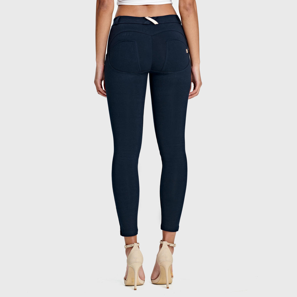 WR.UP® أزياء - خصر متوسط ​​الارتفاع - طول 7/8 - أزرق داكن