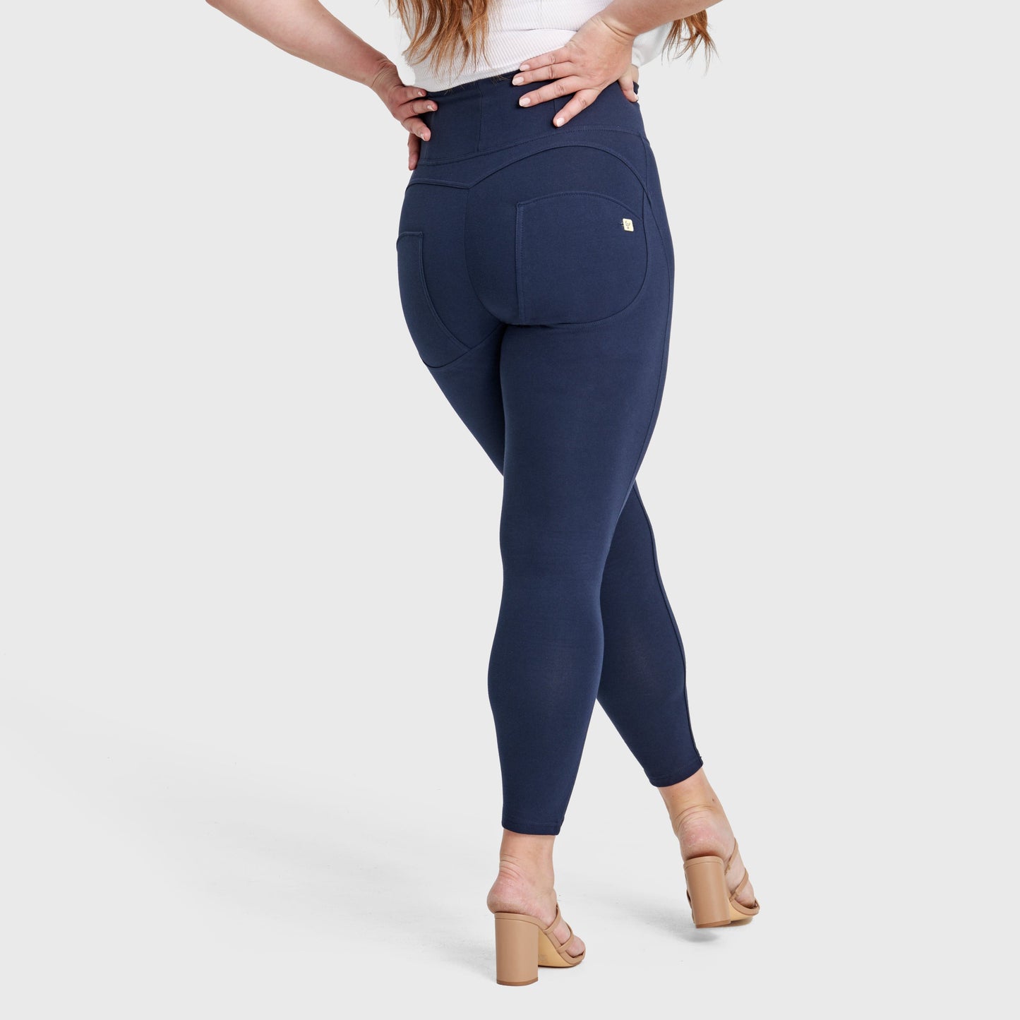 WR.UP® Curvy Fashion - Zip High Waisted - 7/8 Length - Navy Blue