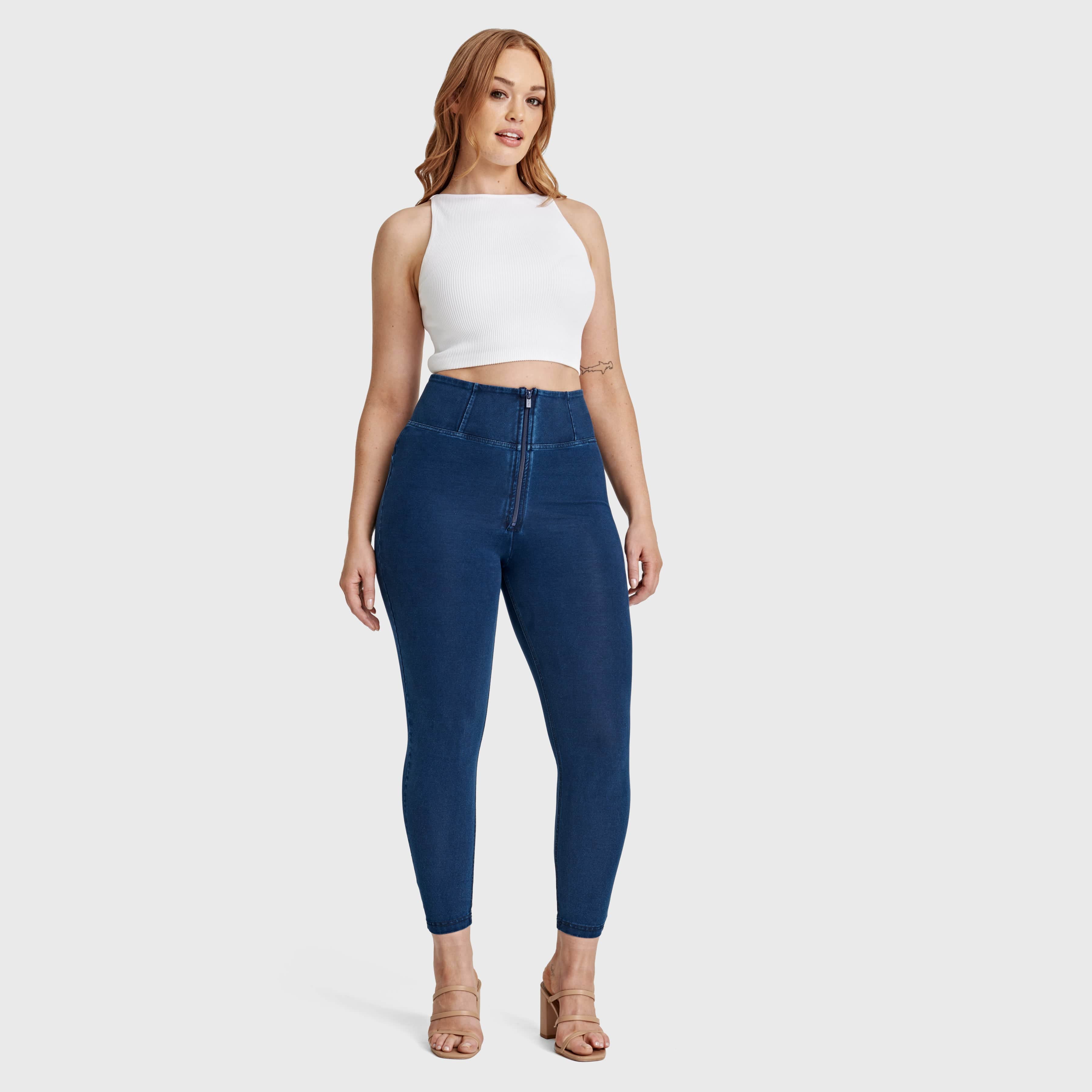 WR.UP® Curvy Denim - Zip High Waisted - 7/8 Length - Dark Blue + Blue Stitching