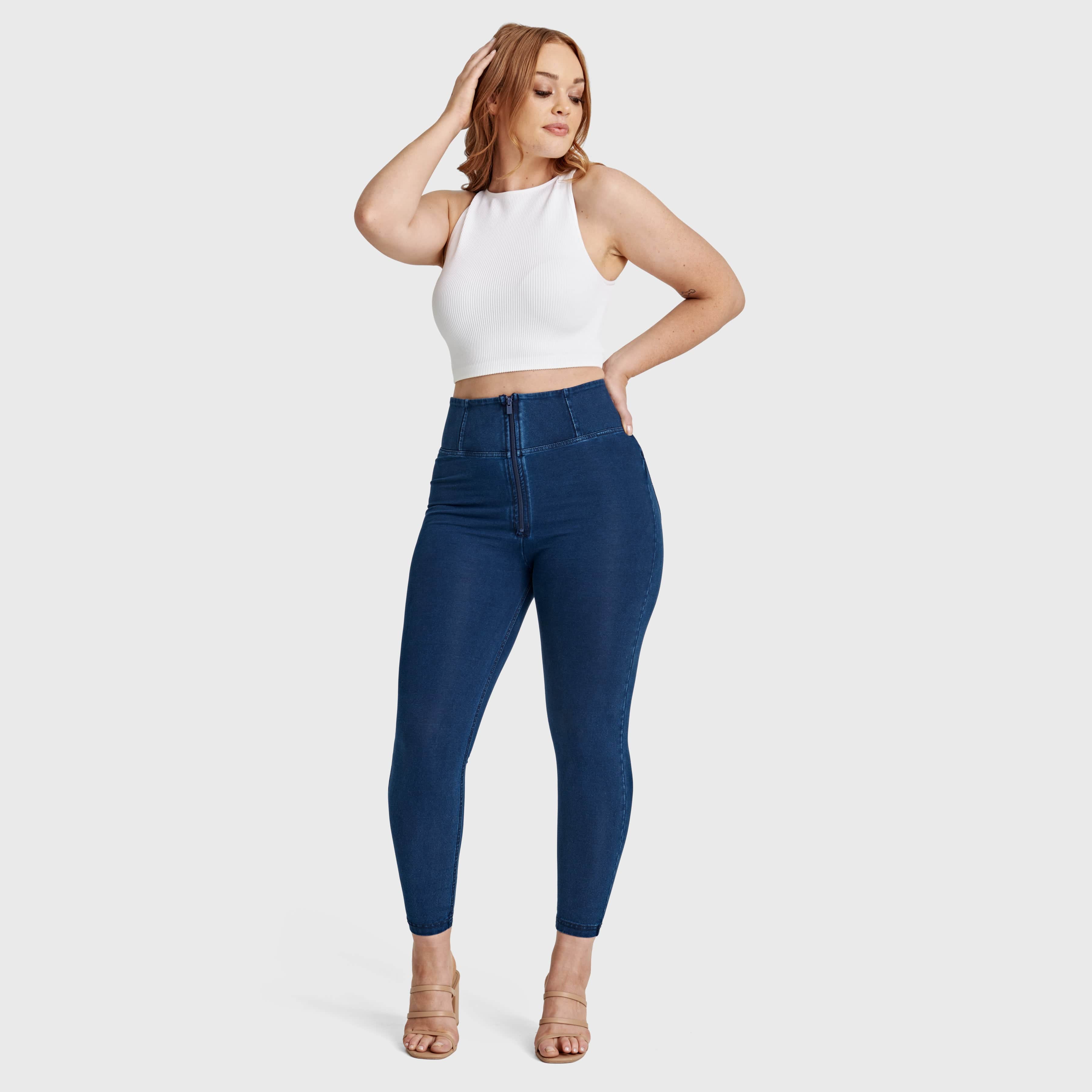 WR.UP® Curvy Denim - Zip High Waisted - 7/8 Length - Dark Blue + Blue Stitching