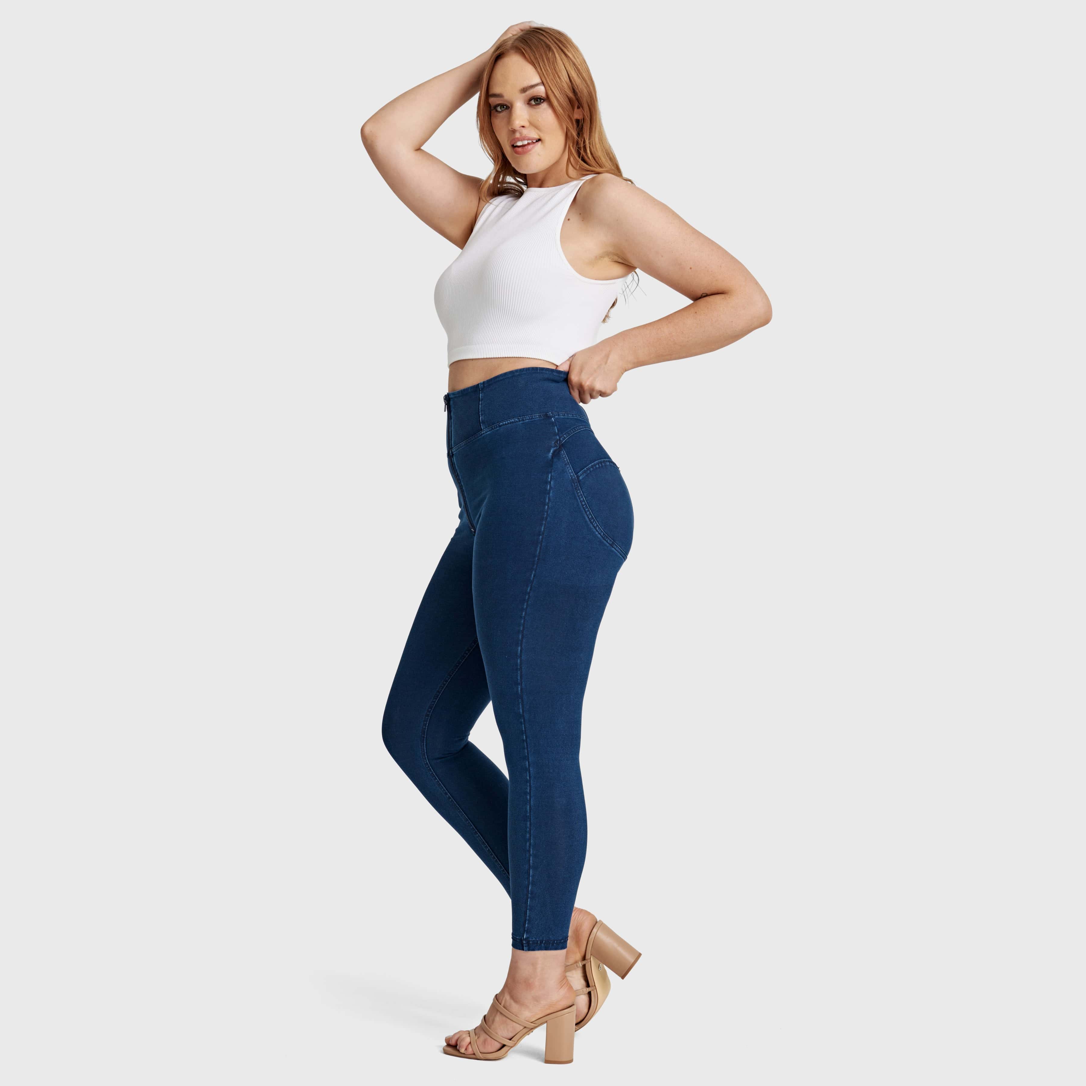 WR.UP® Curvy Denim - Zip High Waisted - 7/8 Length - Dark Blue + Blue Stitching