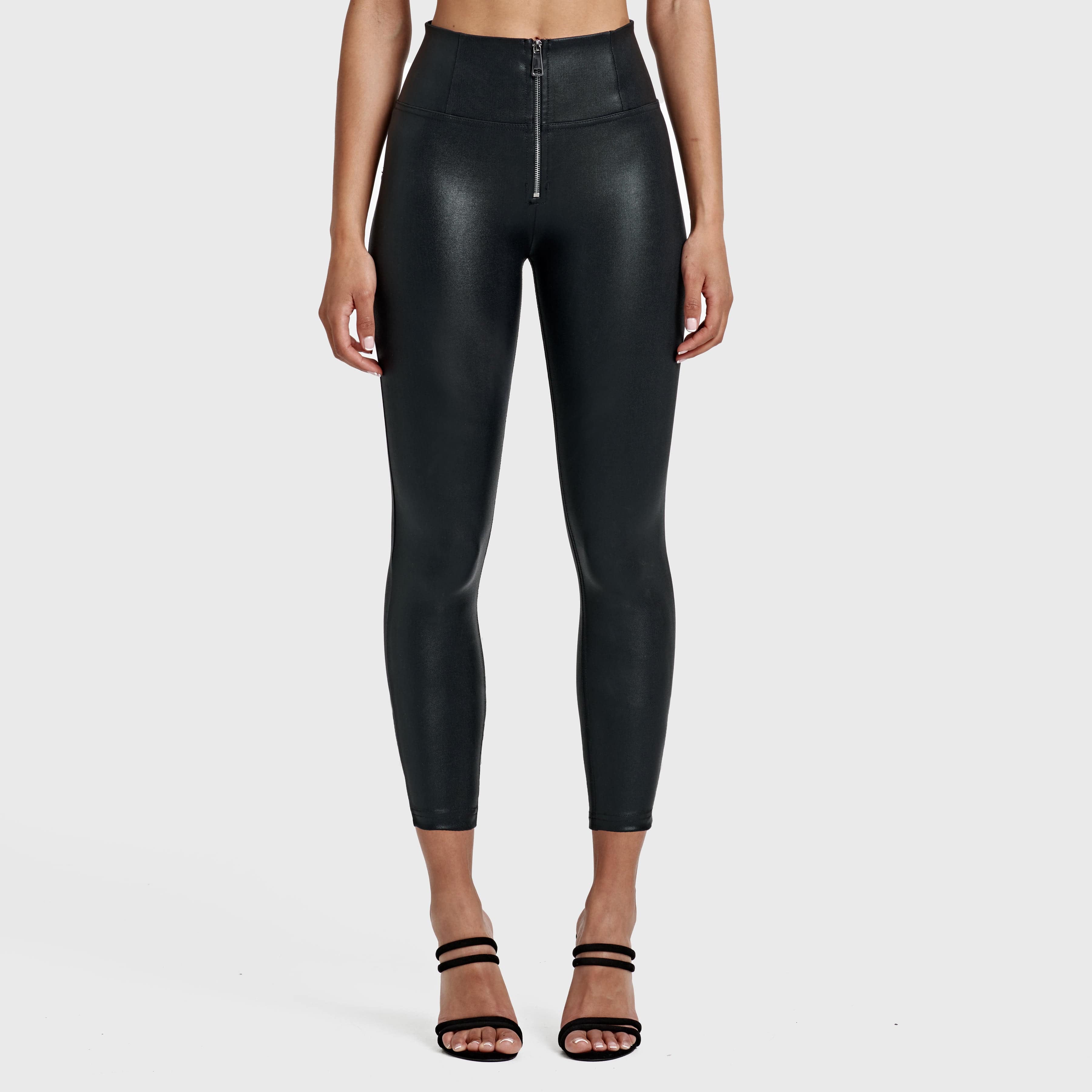 WR.UP® خيوط لامعة معدنية - خصر مرتفع - طول 7/8 - أسود داكن 