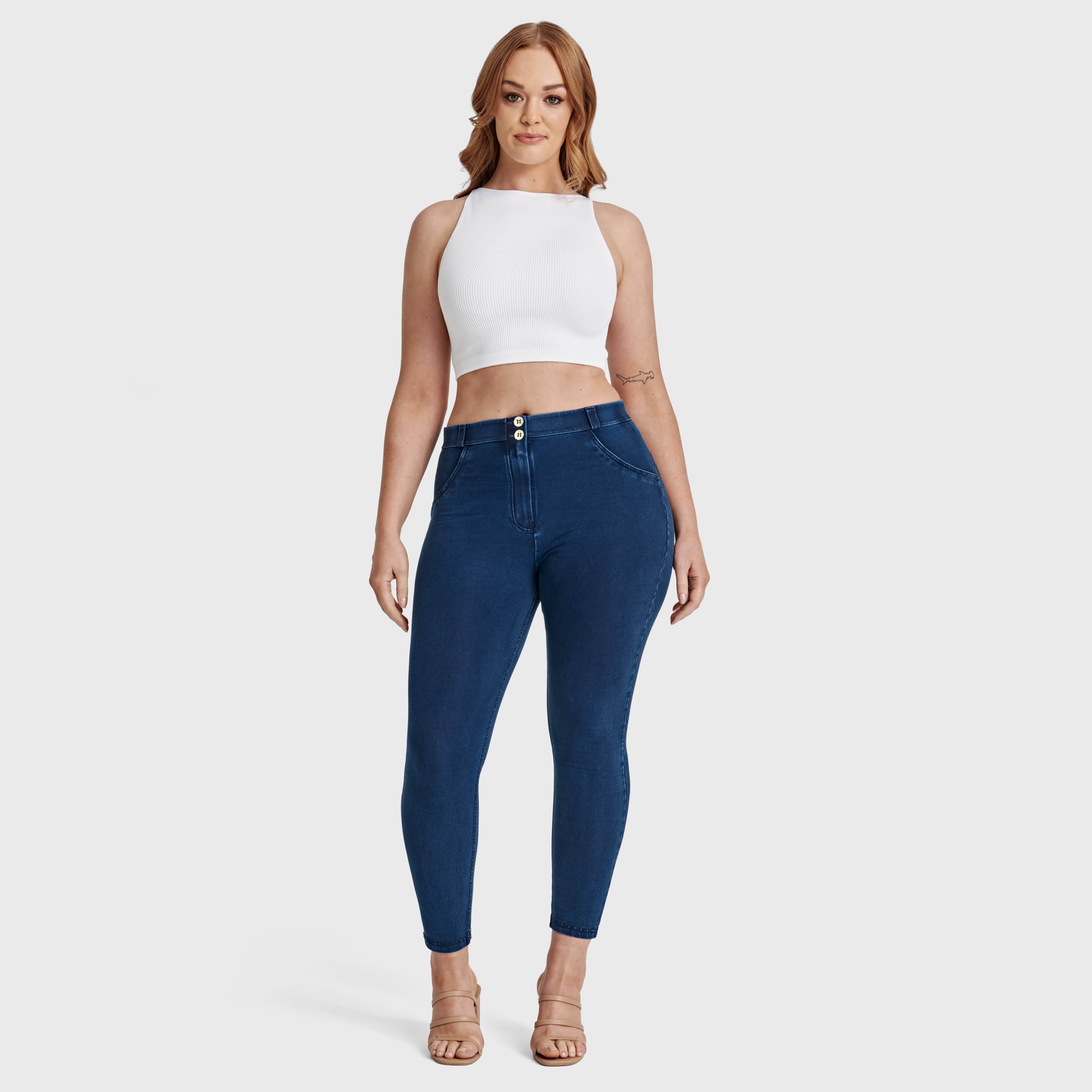 WR.UP® Curvy Denim - High Waisted - 7/8 Length - Blue + Blue Stitching