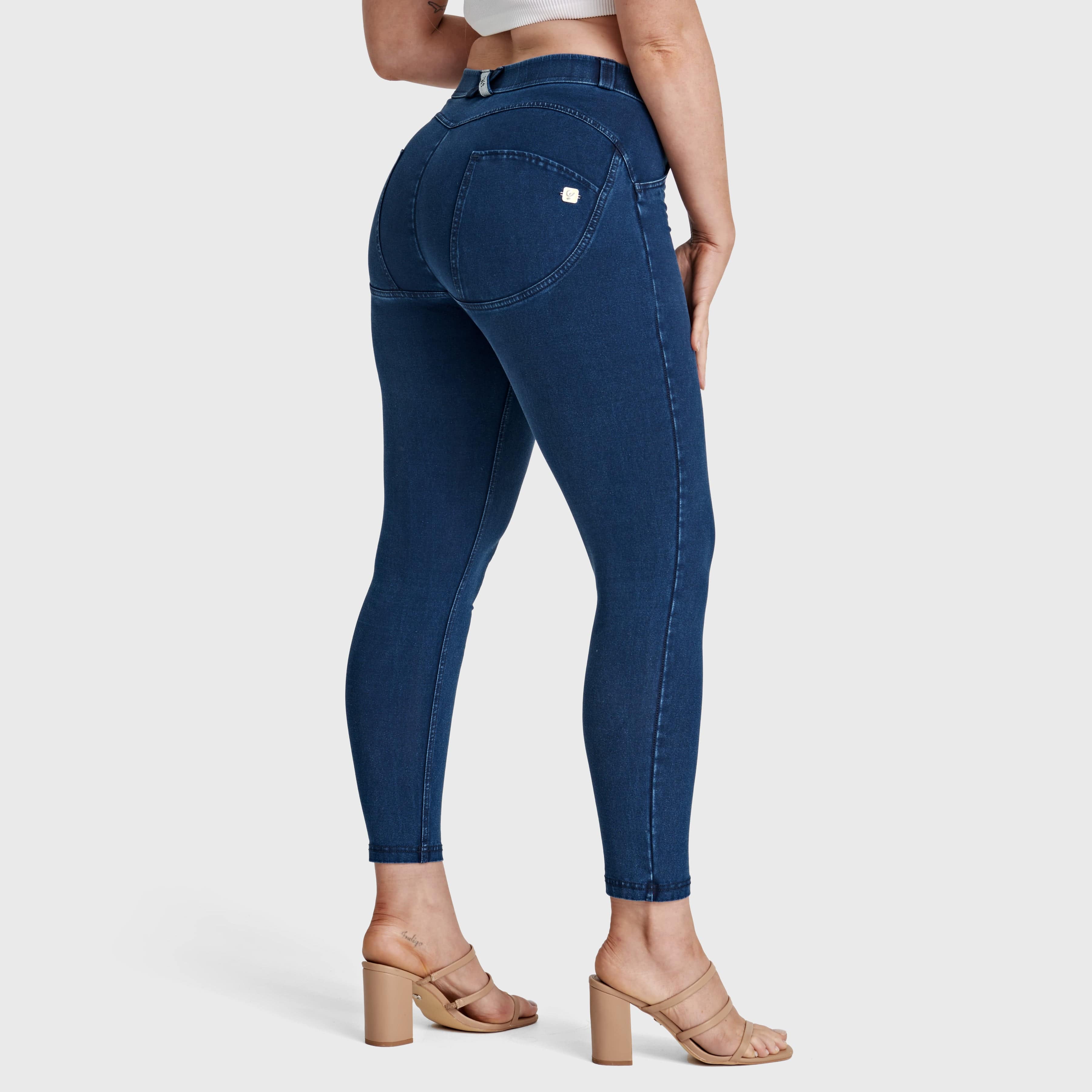 WR.UP® Curvy Denim - High Waisted - 7/8 Length - Blue + Blue Stitching