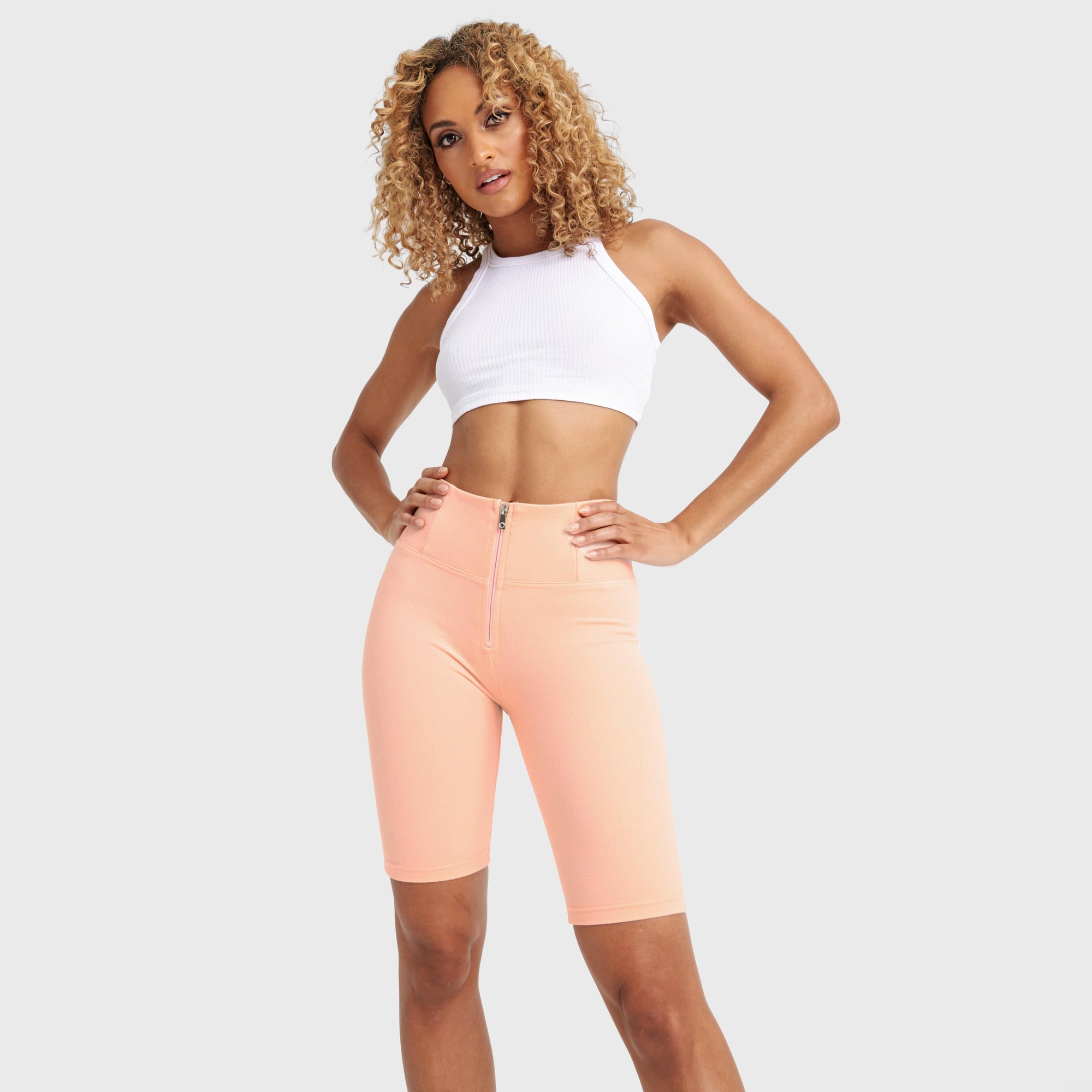 WR.UP® Drill Limited Edition - High Waisted - Biker Shorts - Peach