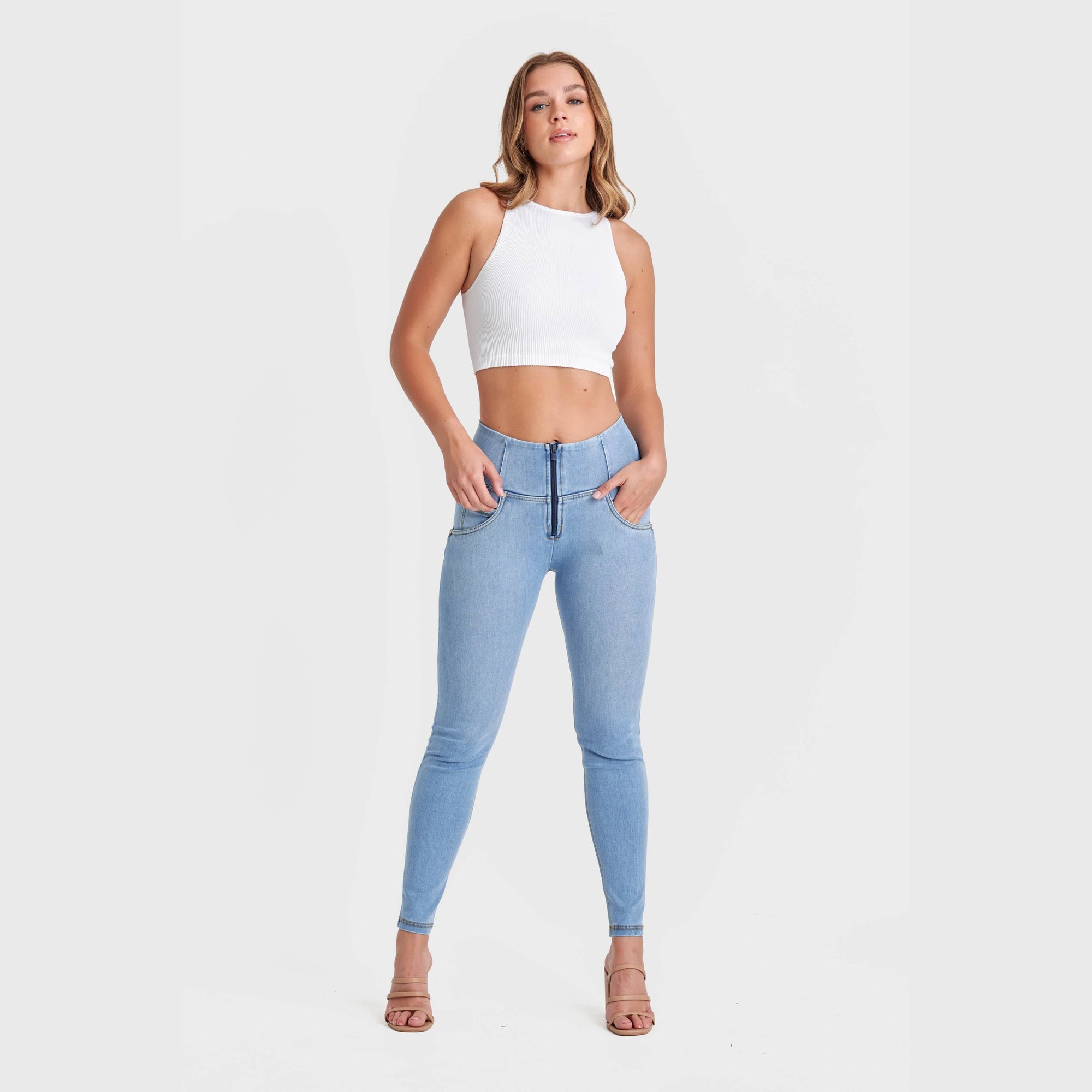 WR.UP® Snug Jeans - High Waisted - Full Length - Light Blue + Yellow Stitching