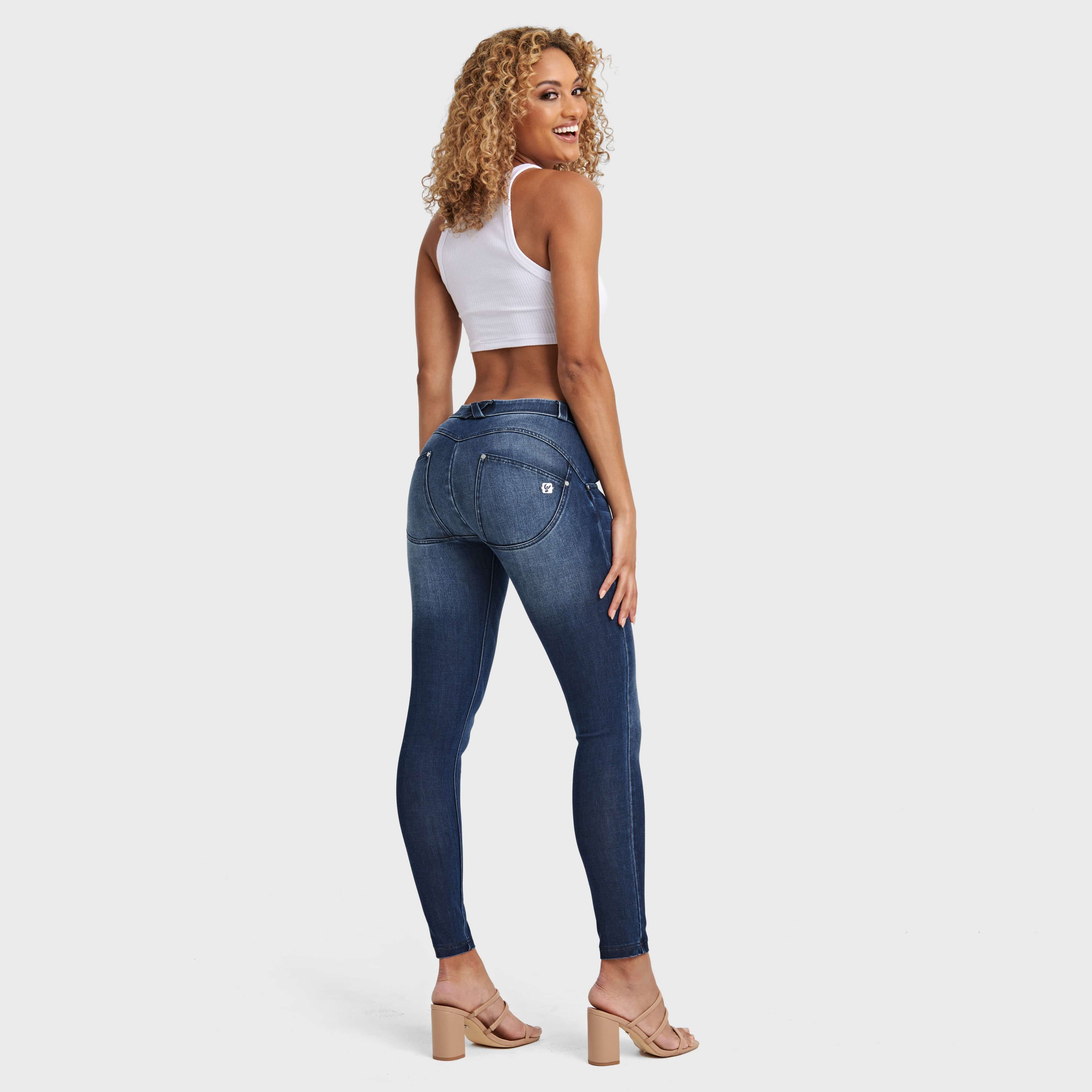 WR.UP® Snug Jeans - Mid Rise - Full Length - Dark Blue + Blue Stitching