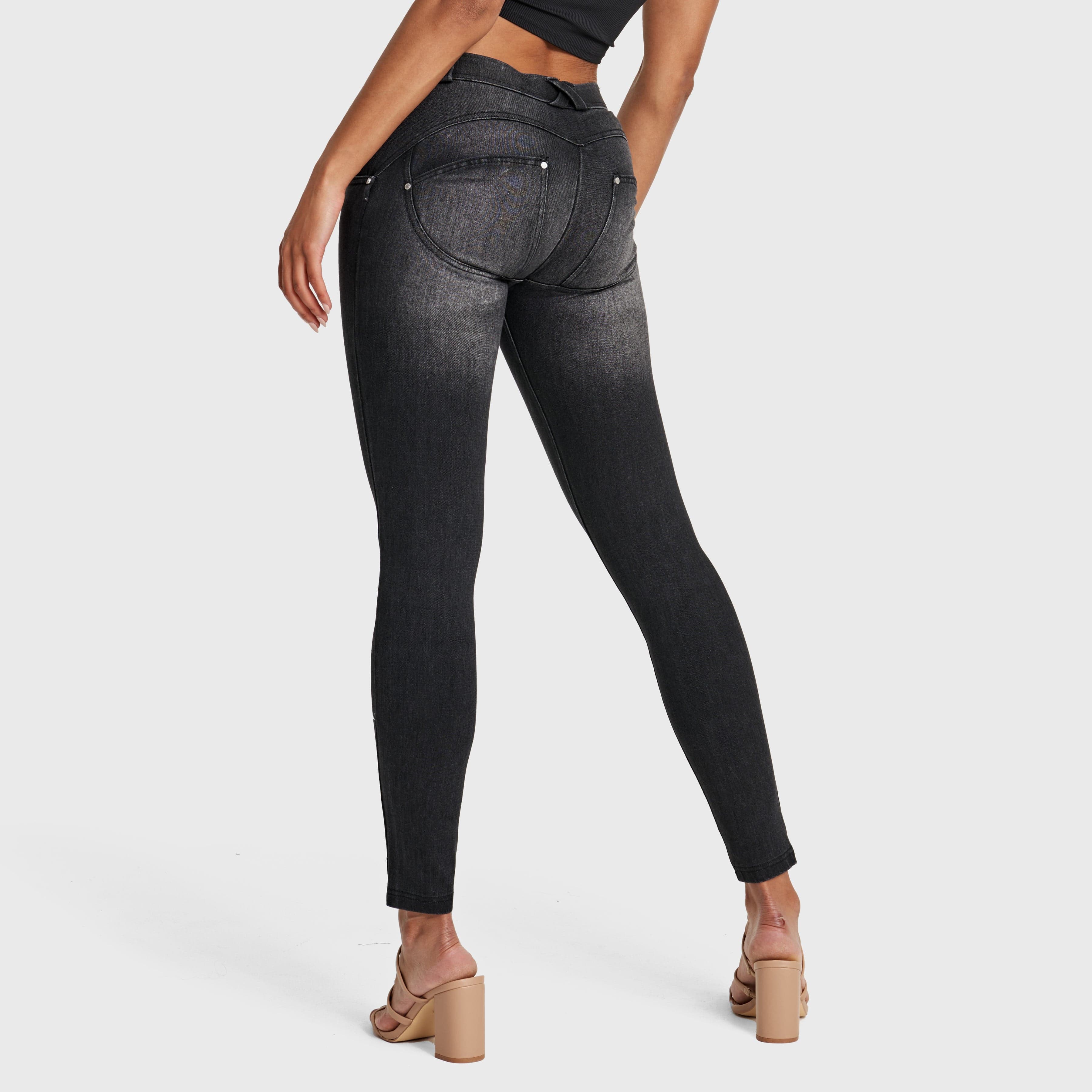 WR.UP® Snug Jeans - Mid Rise - Full Length - Black + Black Stitching