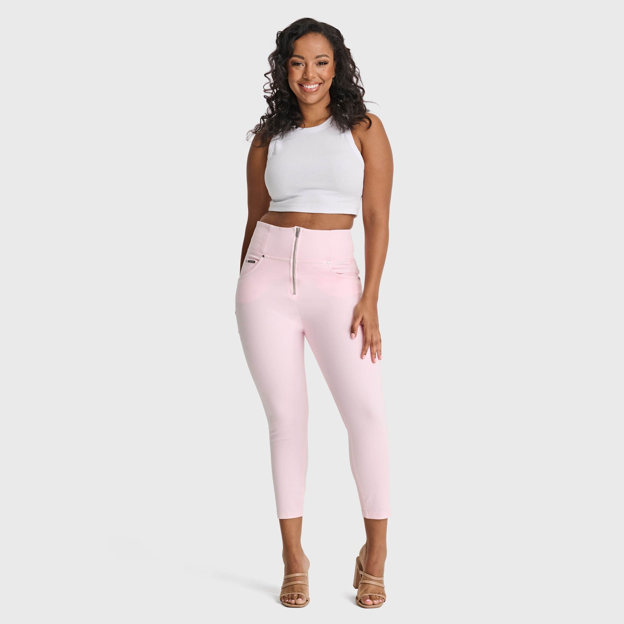 WR.UP® Snug Curvy Jeans - High Waisted - 7/8 Length - Baby Pink