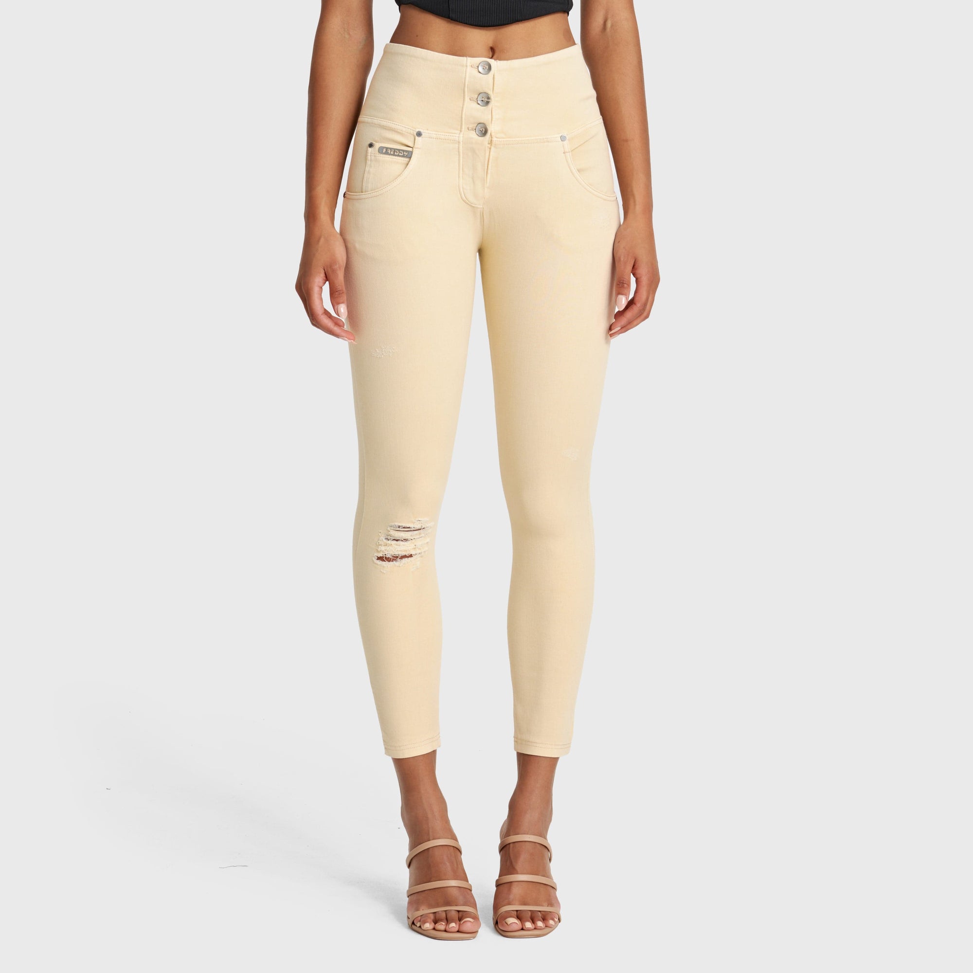 WR.UP® Snug Distressed Jeans - High Waisted - 7/8 Length - Beige