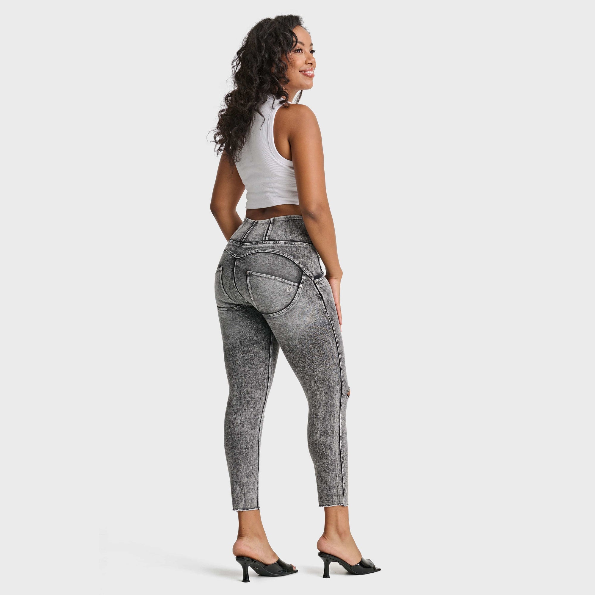 WR.UP® Snug Ripped Jeans - High Waisted - 7/8 Length - Grey Stonewash + Grey Stitching